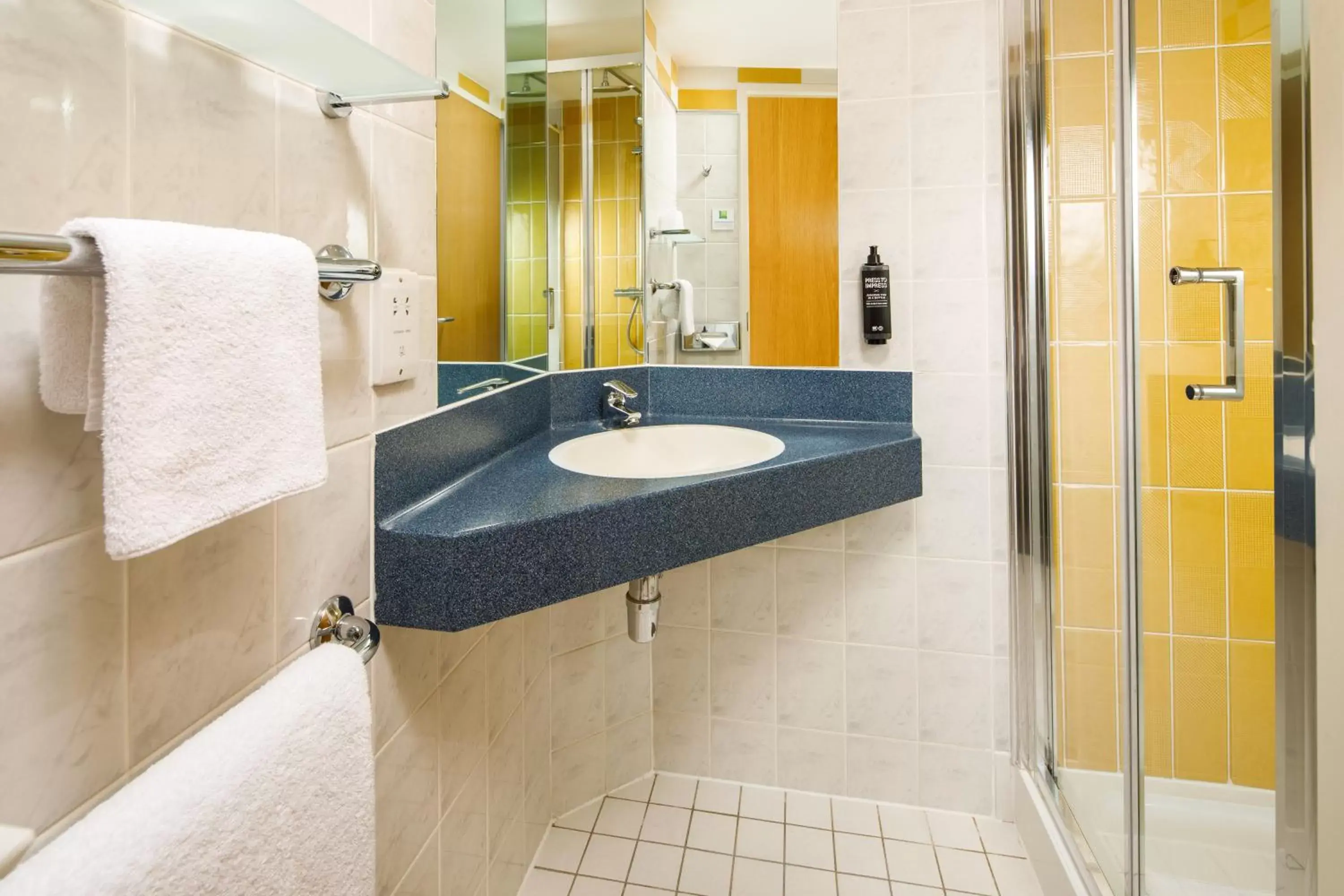 Shower, Bathroom in ibis Styles Birmingham Centre