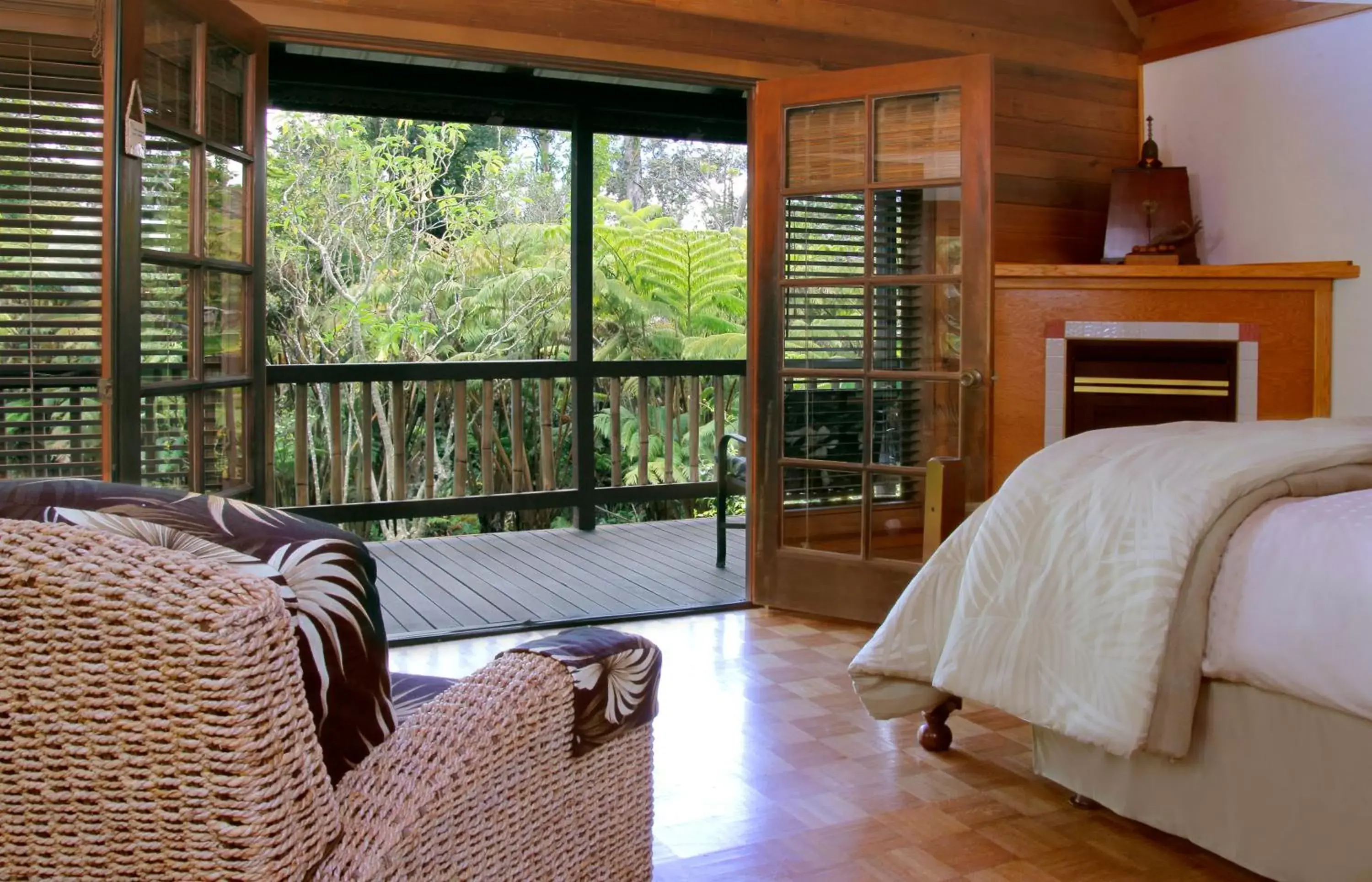 Bed, Seating Area in Lotus Garden Cottages