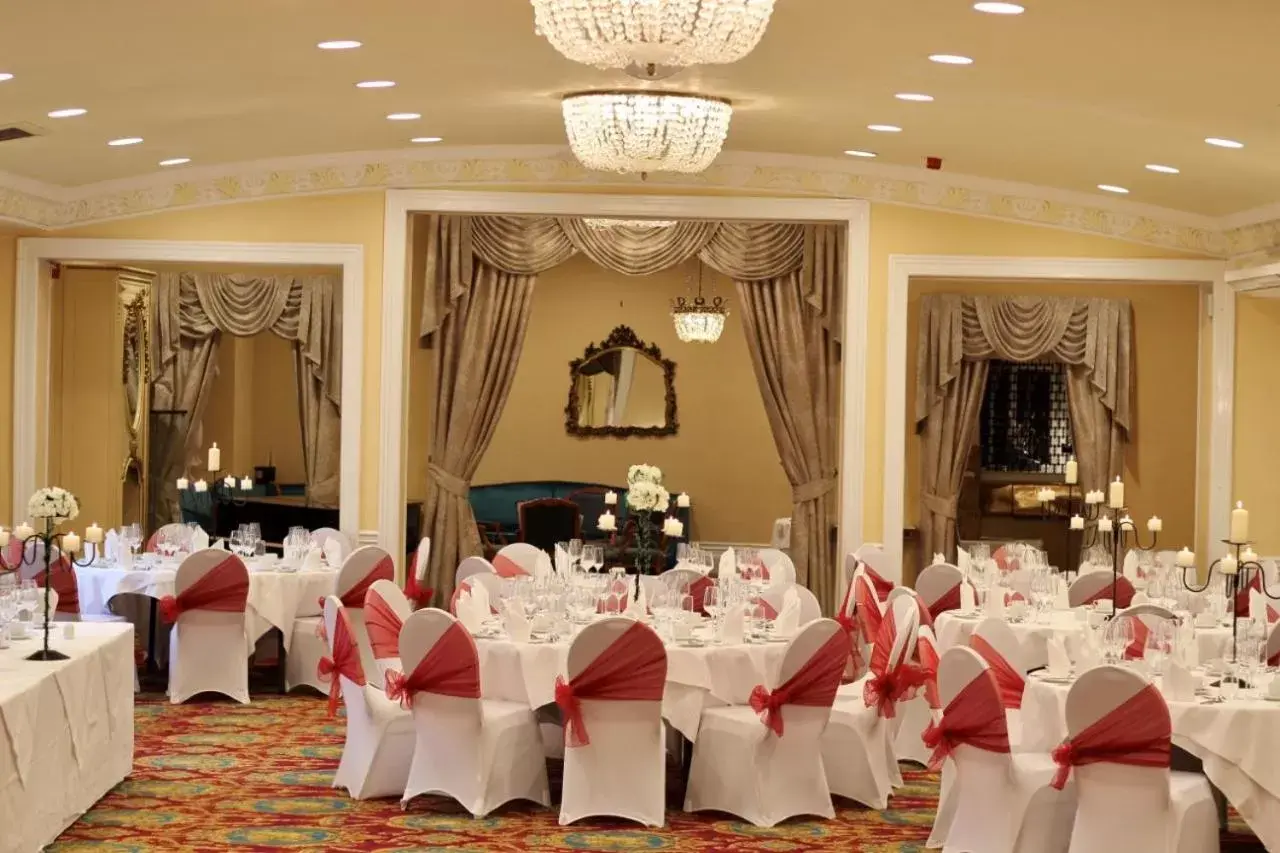 Banquet/Function facilities, Banquet Facilities in Royal Hotel