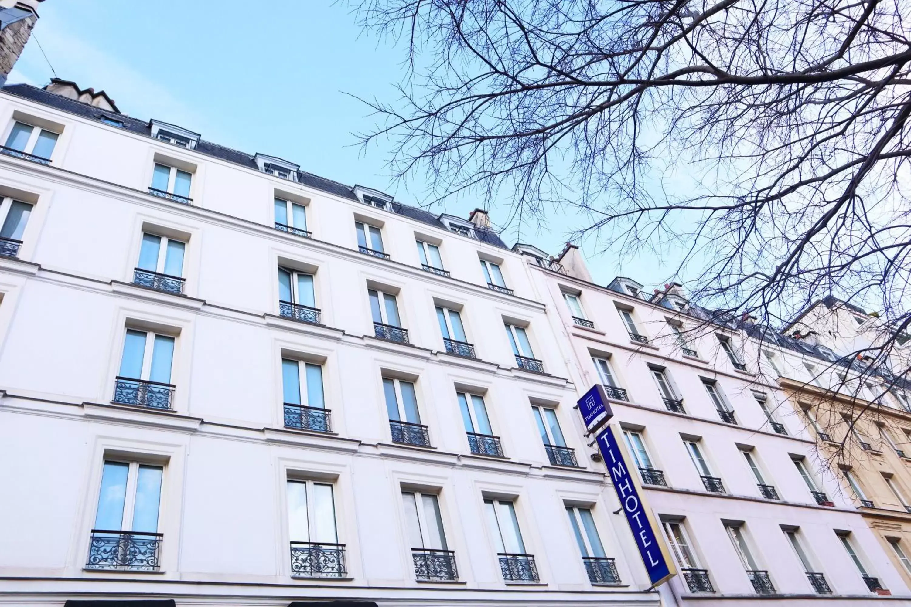 Facade/entrance, Property Building in Timhotel Paris Gare Montparnasse
