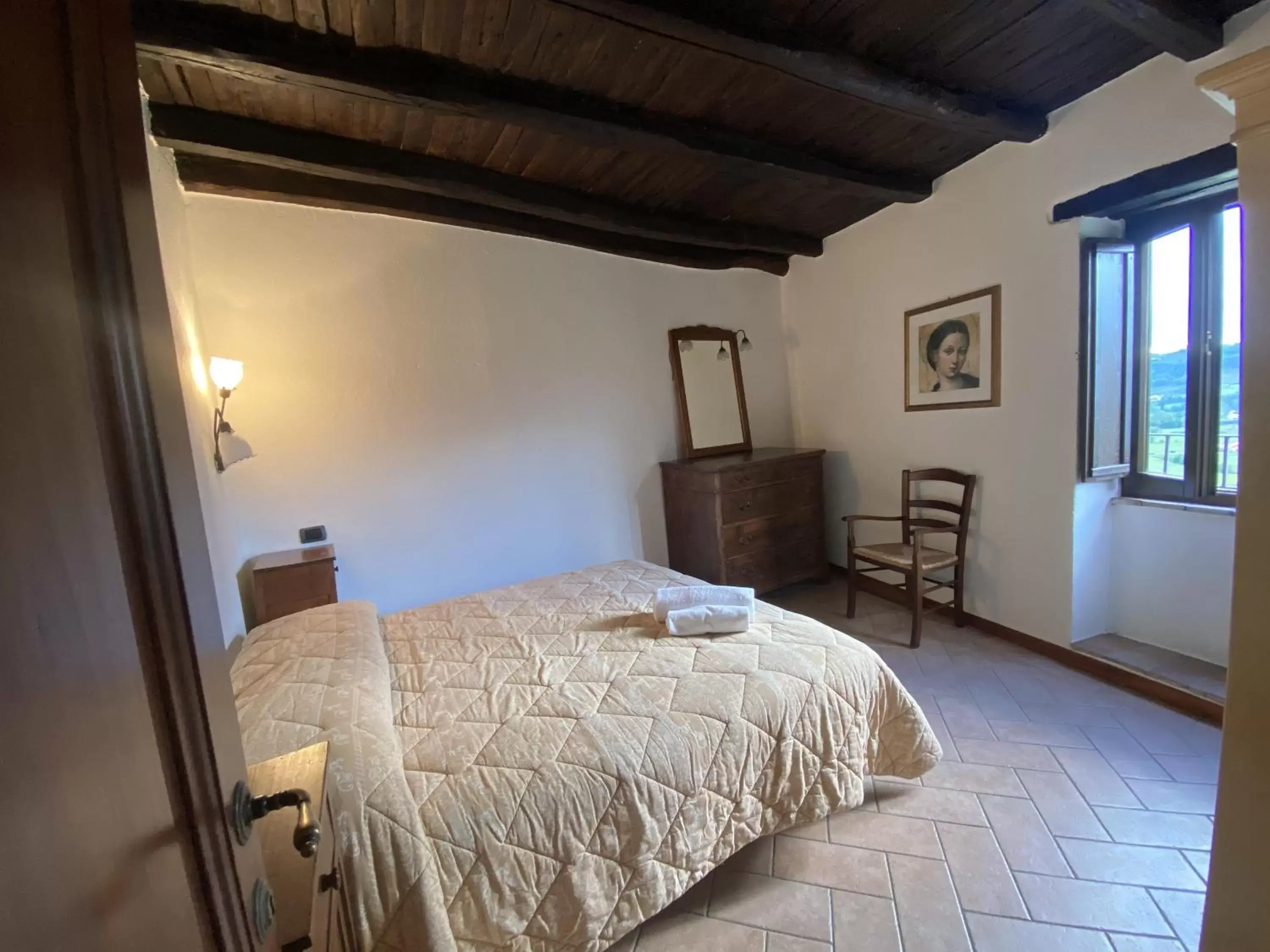 Bedroom, Bed in Borgo San Valentino