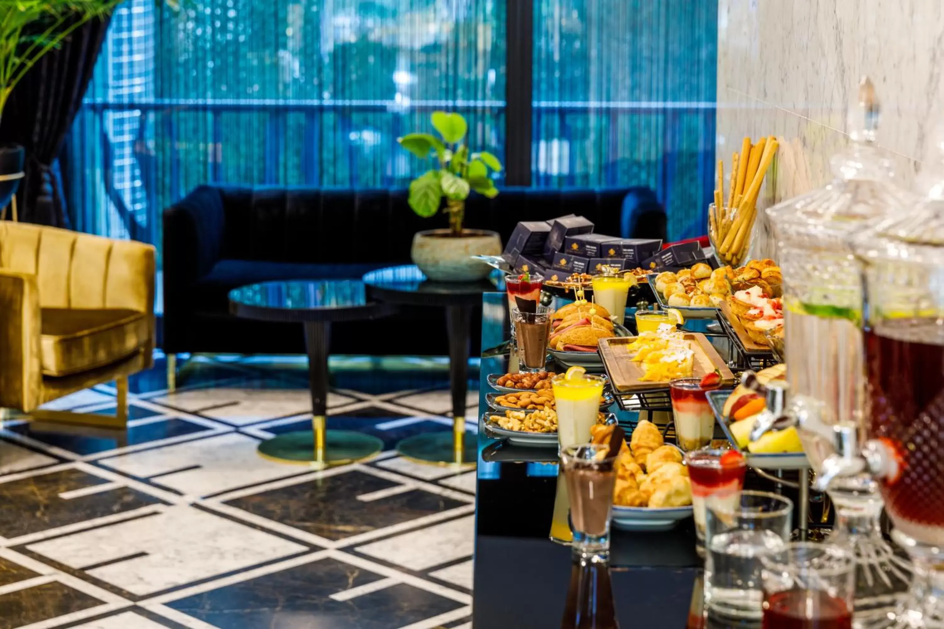 Buffet breakfast in Euro Design Hotel