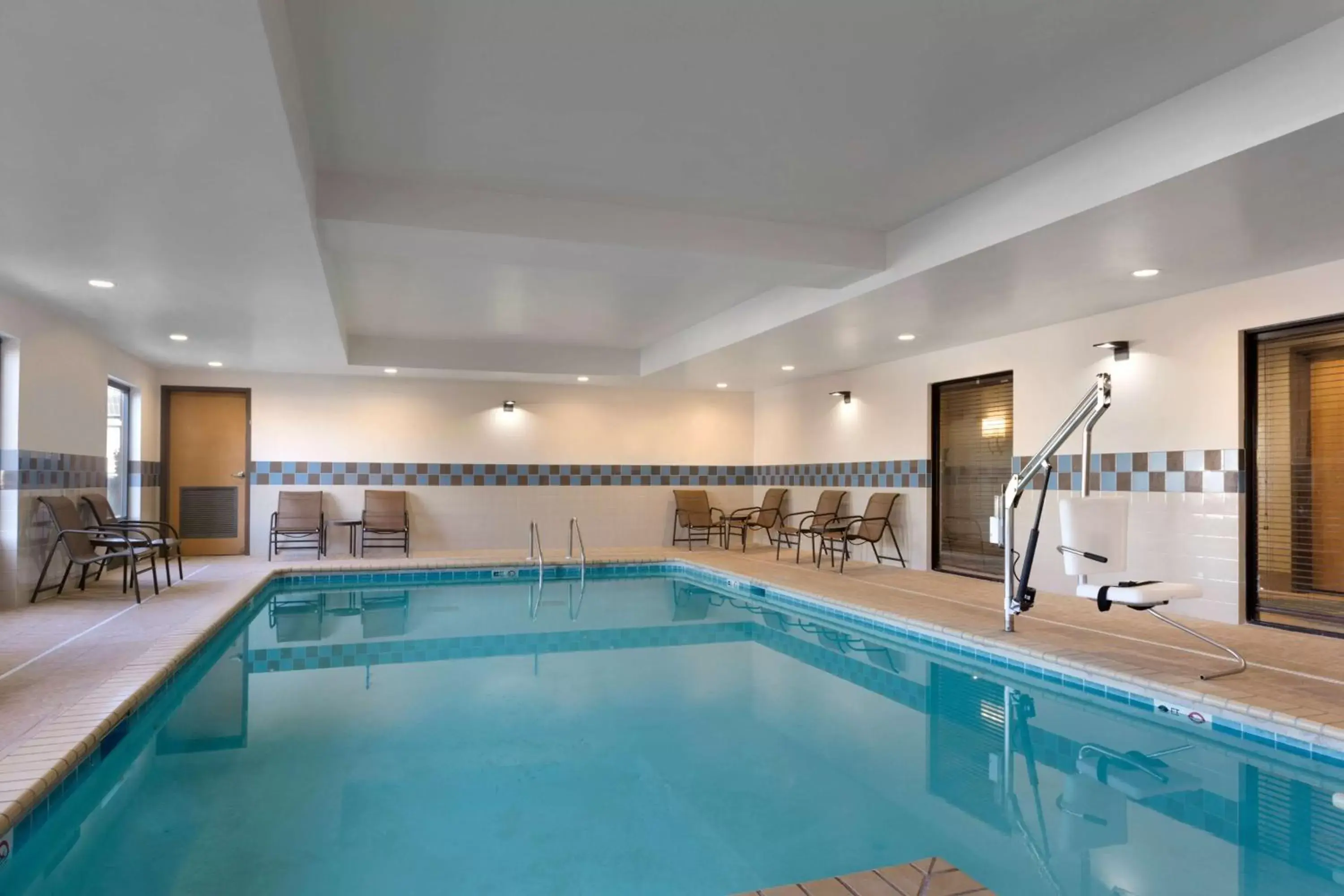 Pool view in Hampton Inn & Suites Birmingham Airport Area Pool view in Hampton Inn & Suites Birmingham Airport Area