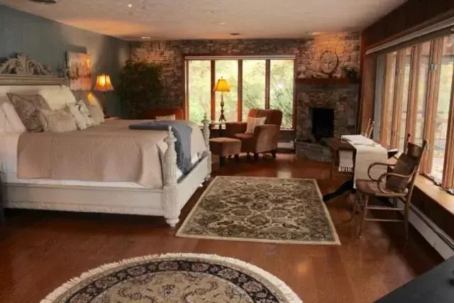 Bedroom in The Inn at White Oak