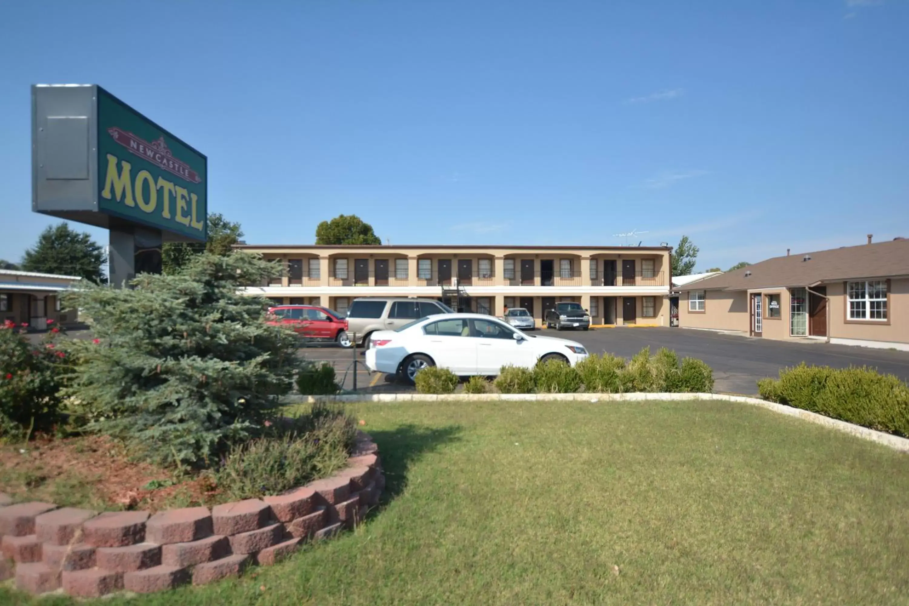 Property logo or sign, Property Building in Newcastle Motel