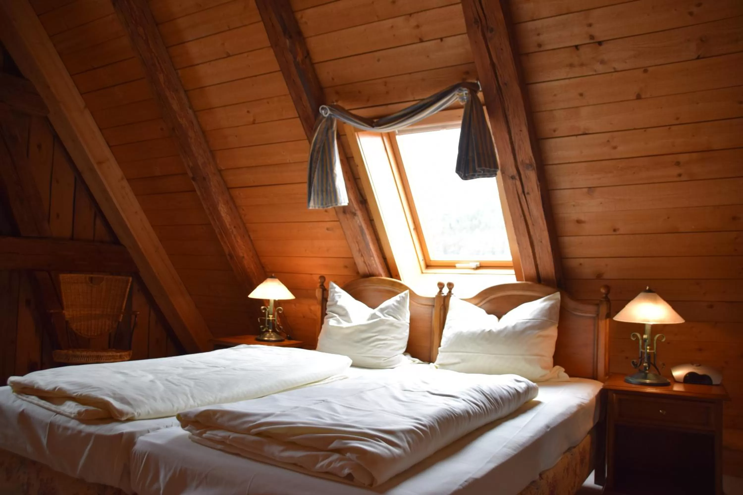 Bed in Gutshof-Hotel Waldknechtshof