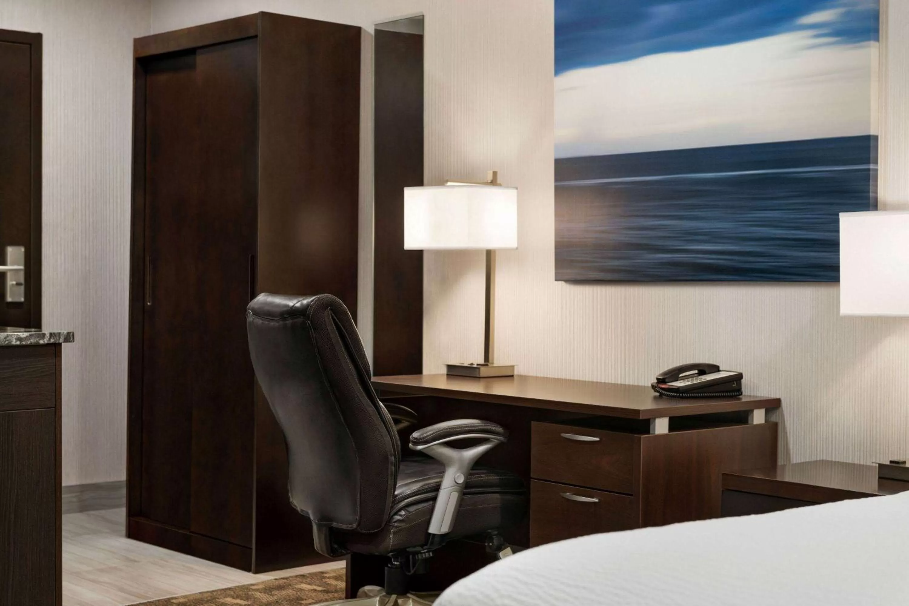 Photo of the whole room, Bed in Days Inn by Wyndham Wainwright