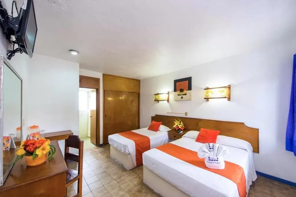 Bed in Hotel Hacienda Vallarta - Playa Las Glorias