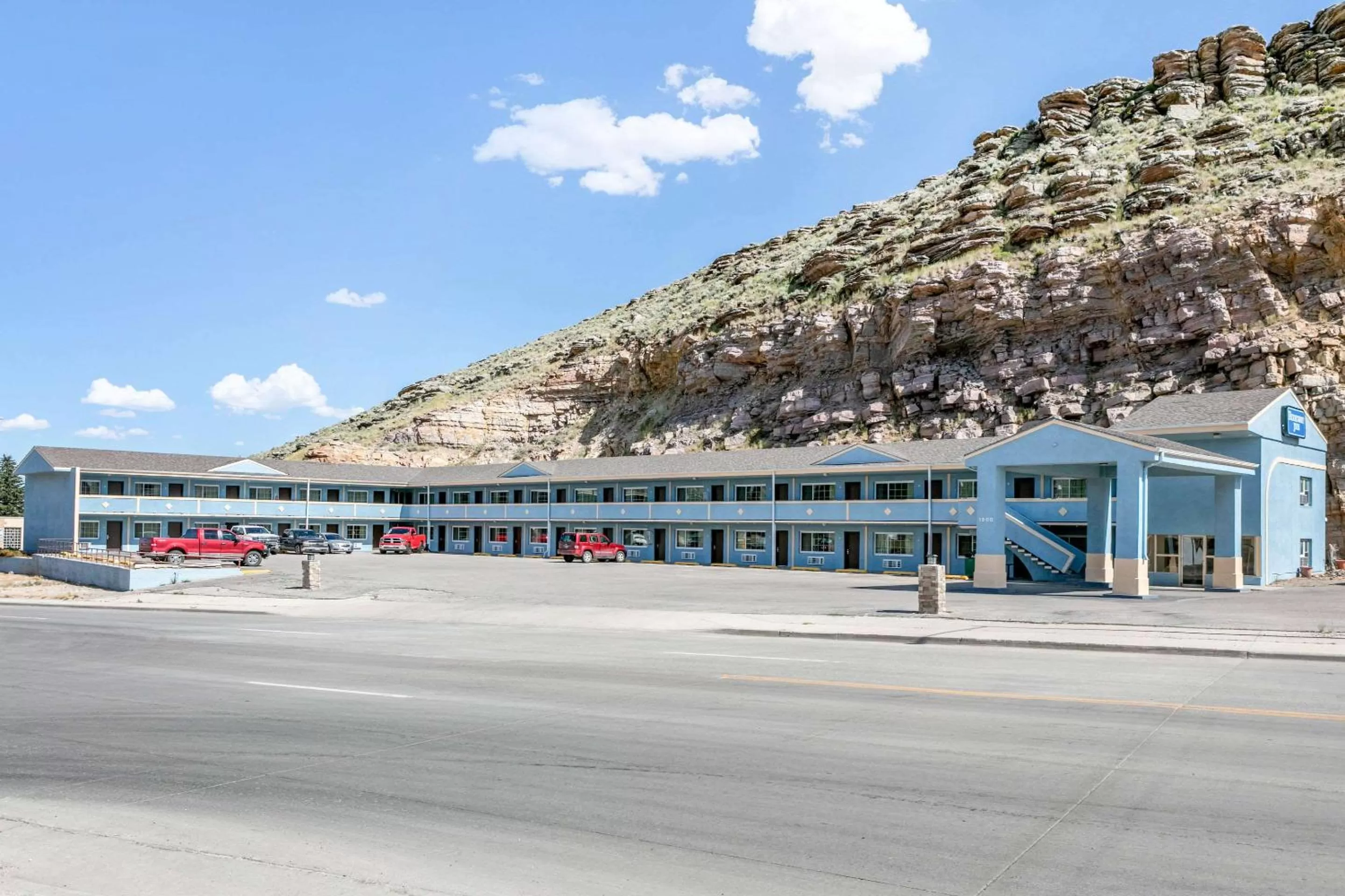 Property building in Rodeway Inn Rawlins