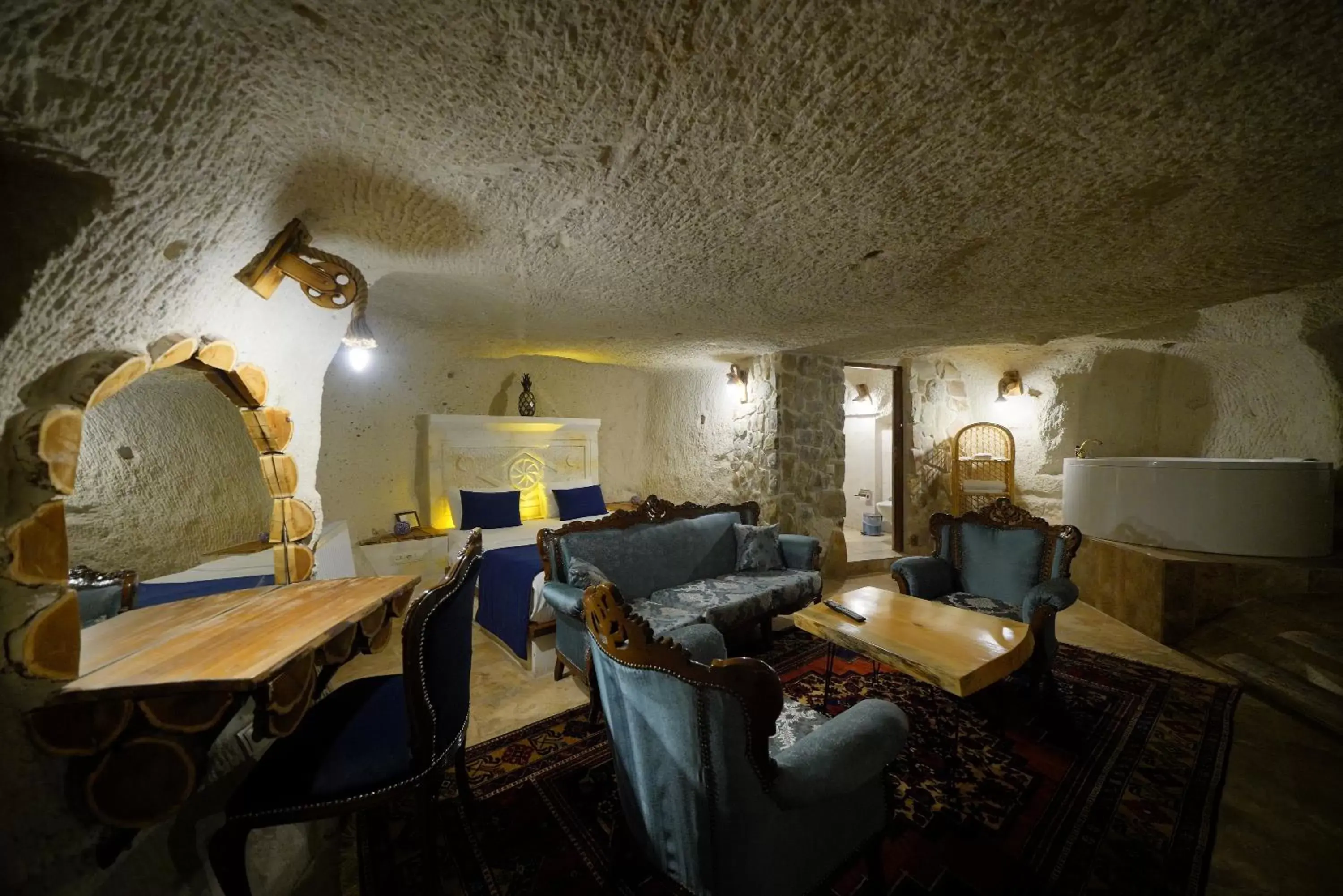 Living room in Cappadocia Nar Cave House & Hot Swimming Pool