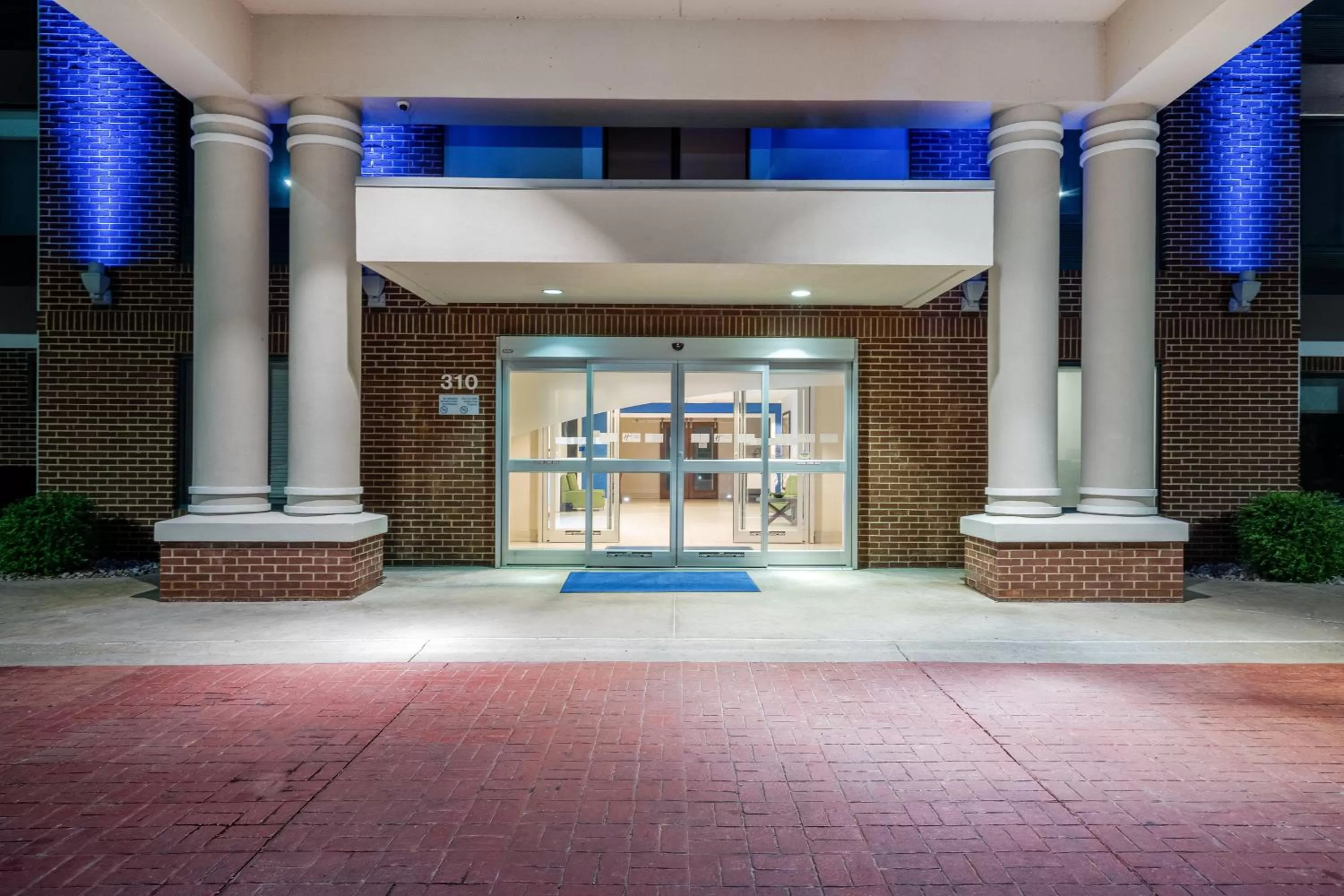 Property building in Holiday Inn Express & Suites Tell City by IHG