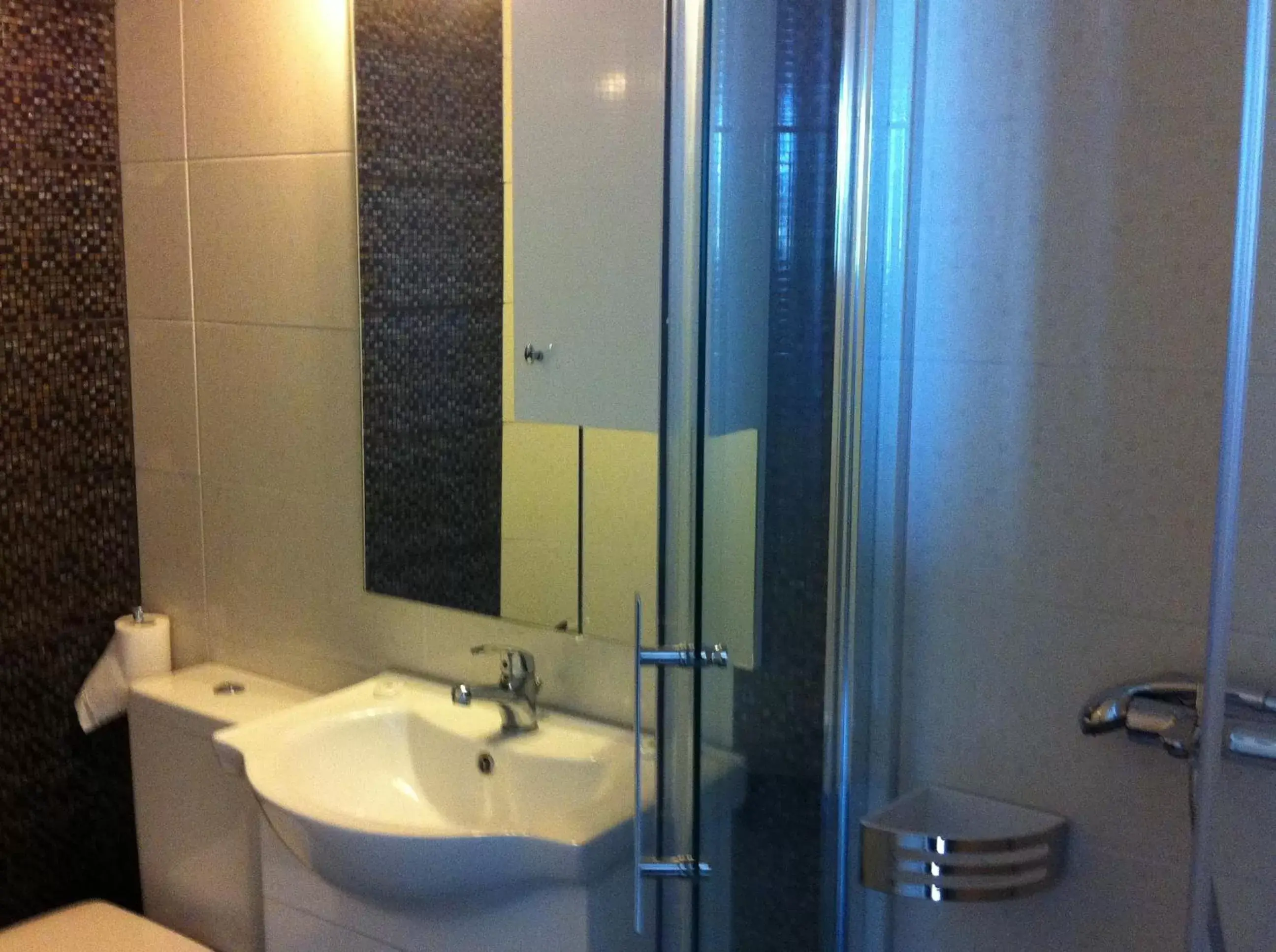 Bathroom in Fantasia Hotel Apartments