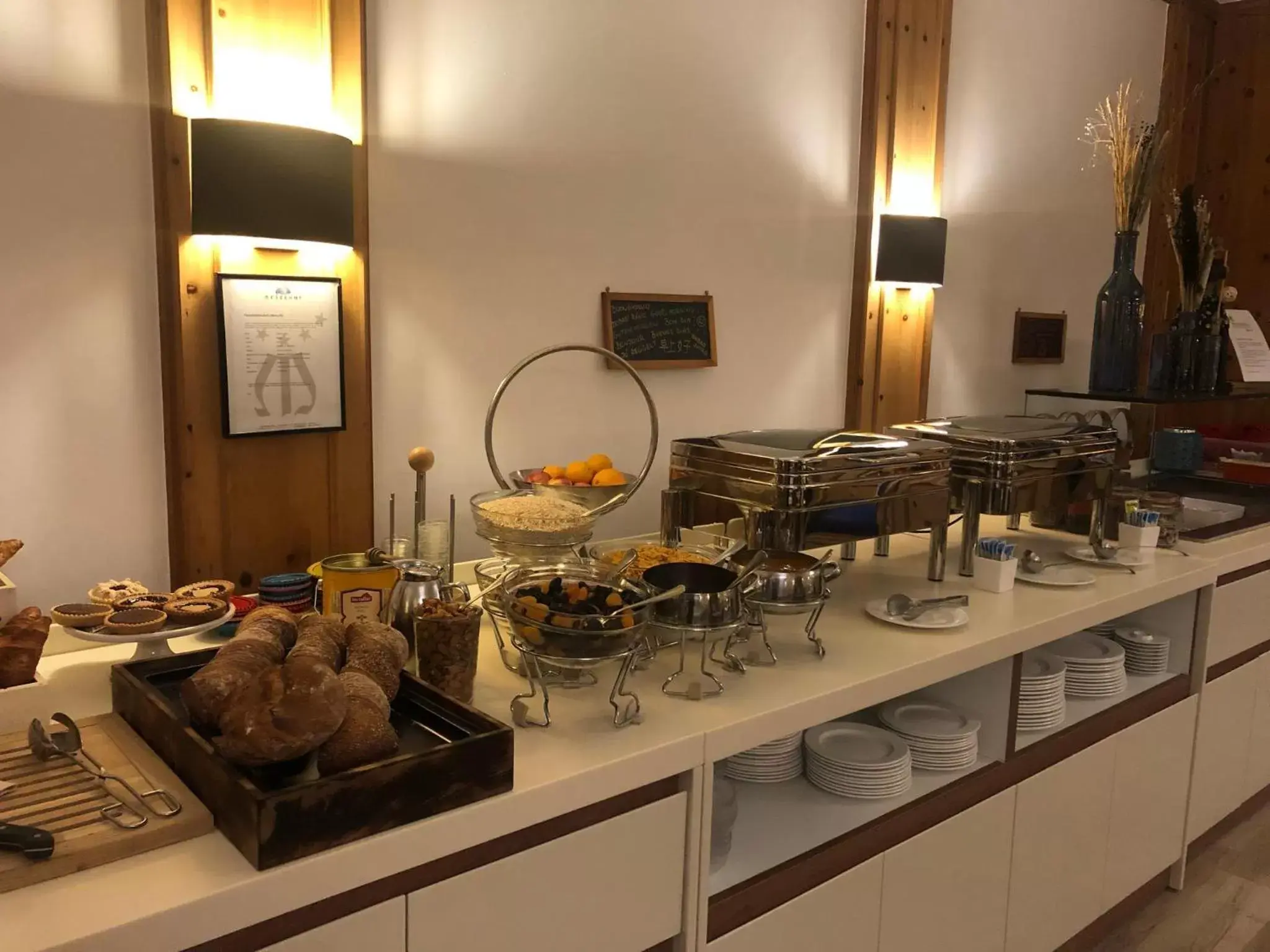 Buffet breakfast, Restaurant/Places to Eat in Hotel Meierhof