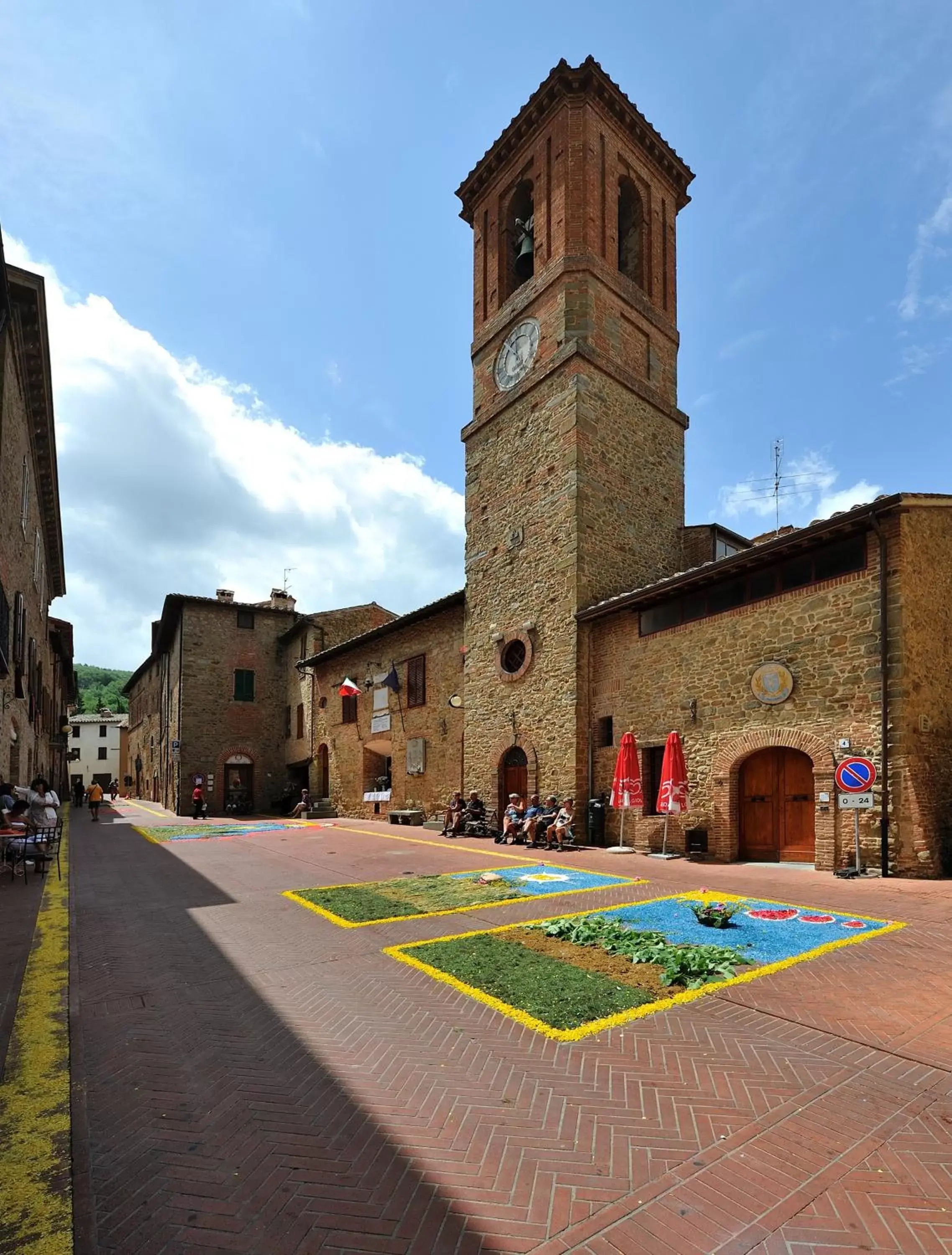 Area and facilities, Property Building in Tenuta Badia '99