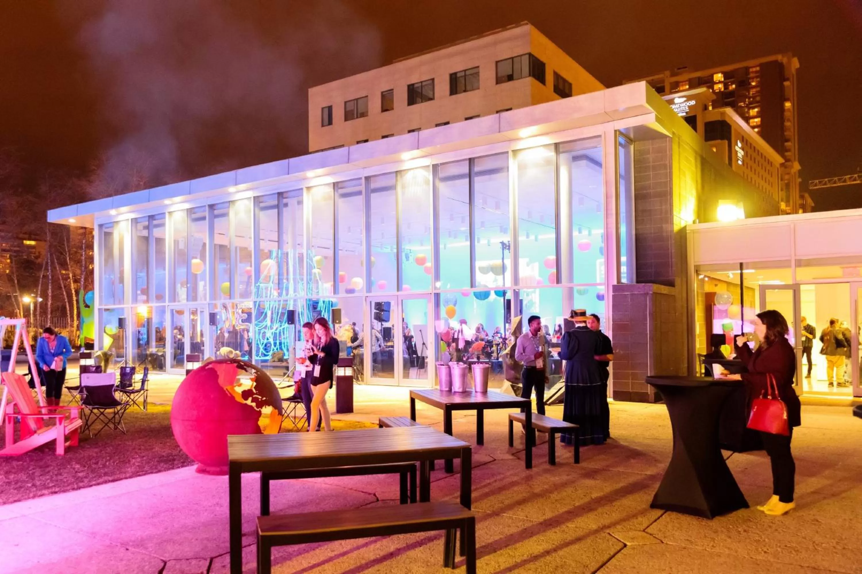 Area and facilities in Staybridge Suites Hamilton - Downtown by IHG