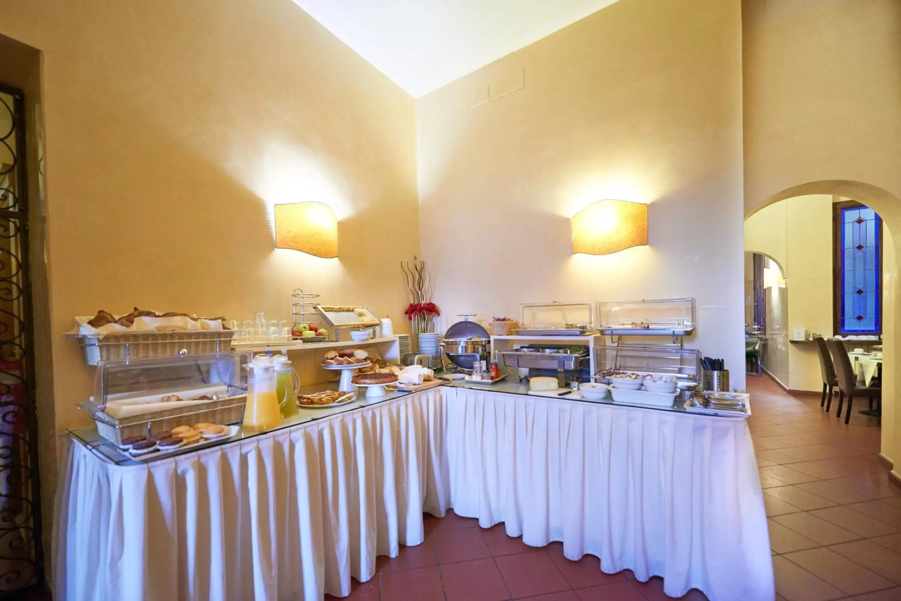 Food and drinks, Restaurant/Places to Eat in Hotel Cosimo de' Medici