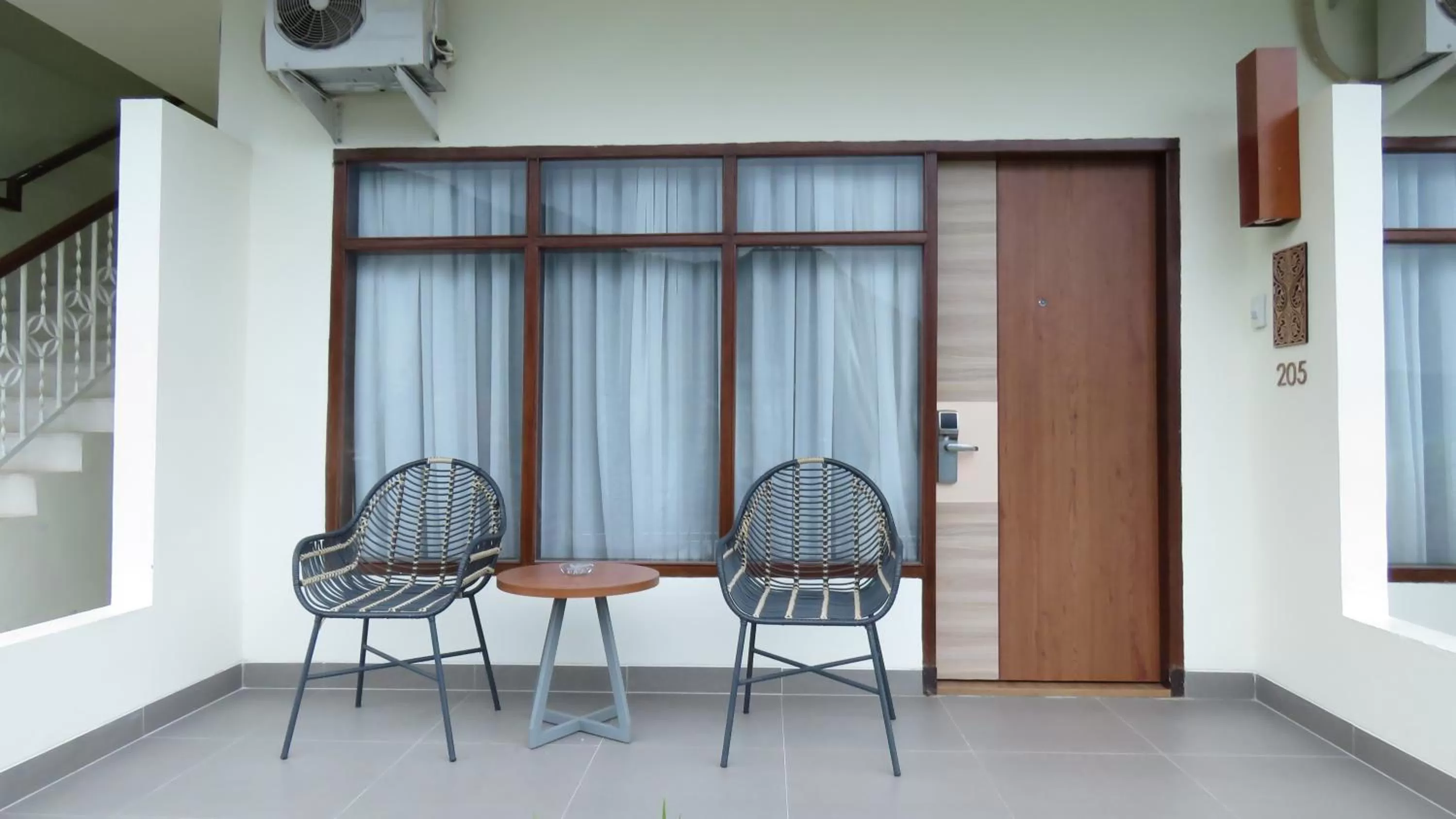 Property building in Khas Parapat