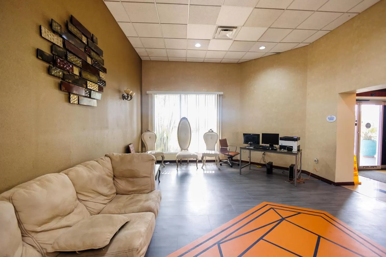 Lobby or reception in Garnet Inn & Suites, Orlando