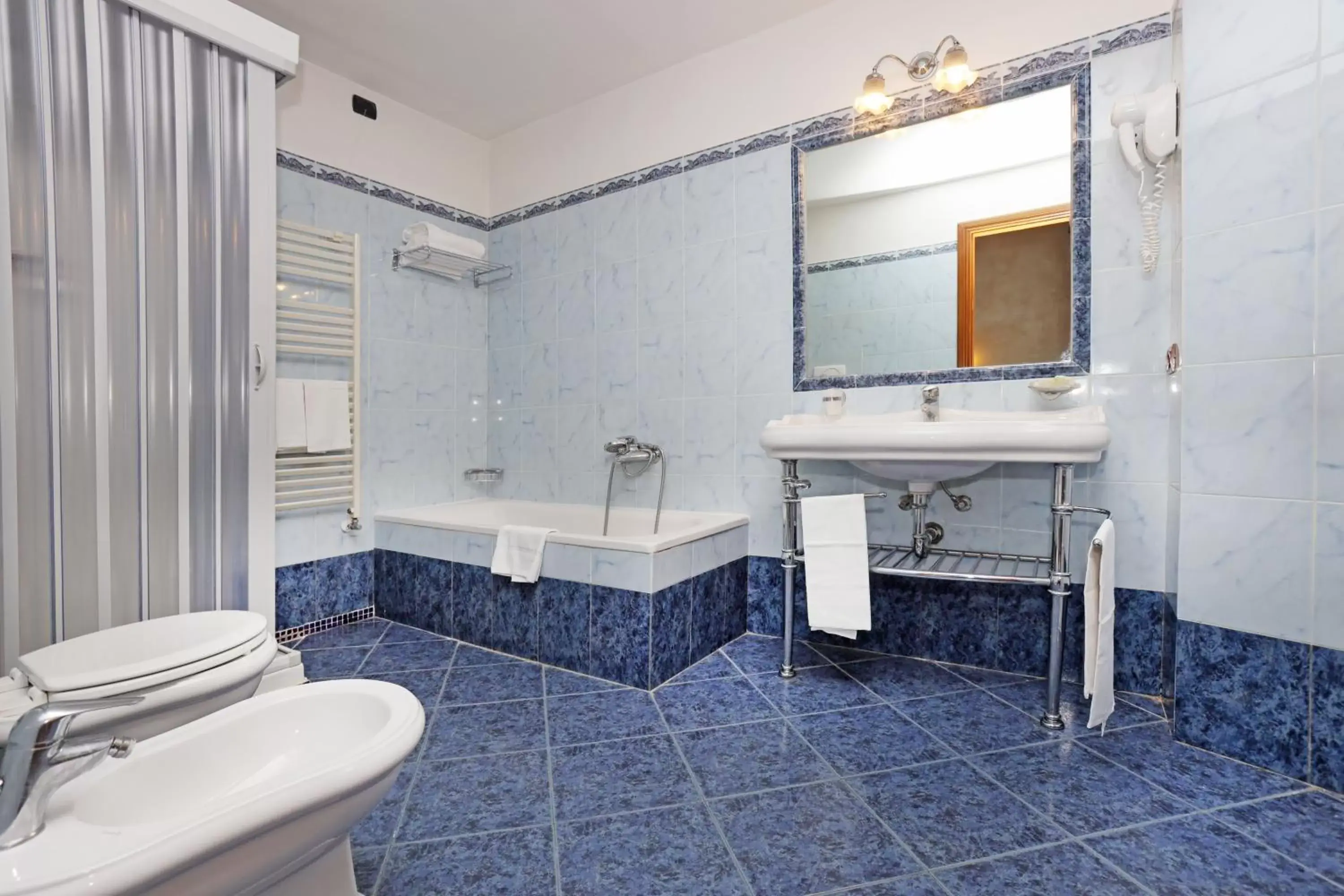 Bathroom in Hotel Rimini