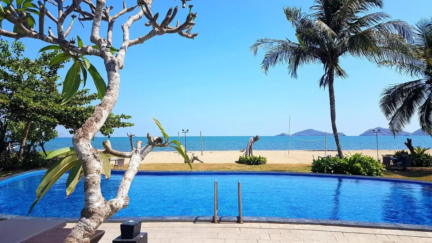 Pool view, Swimming Pool in Luwansa Beach Hotel