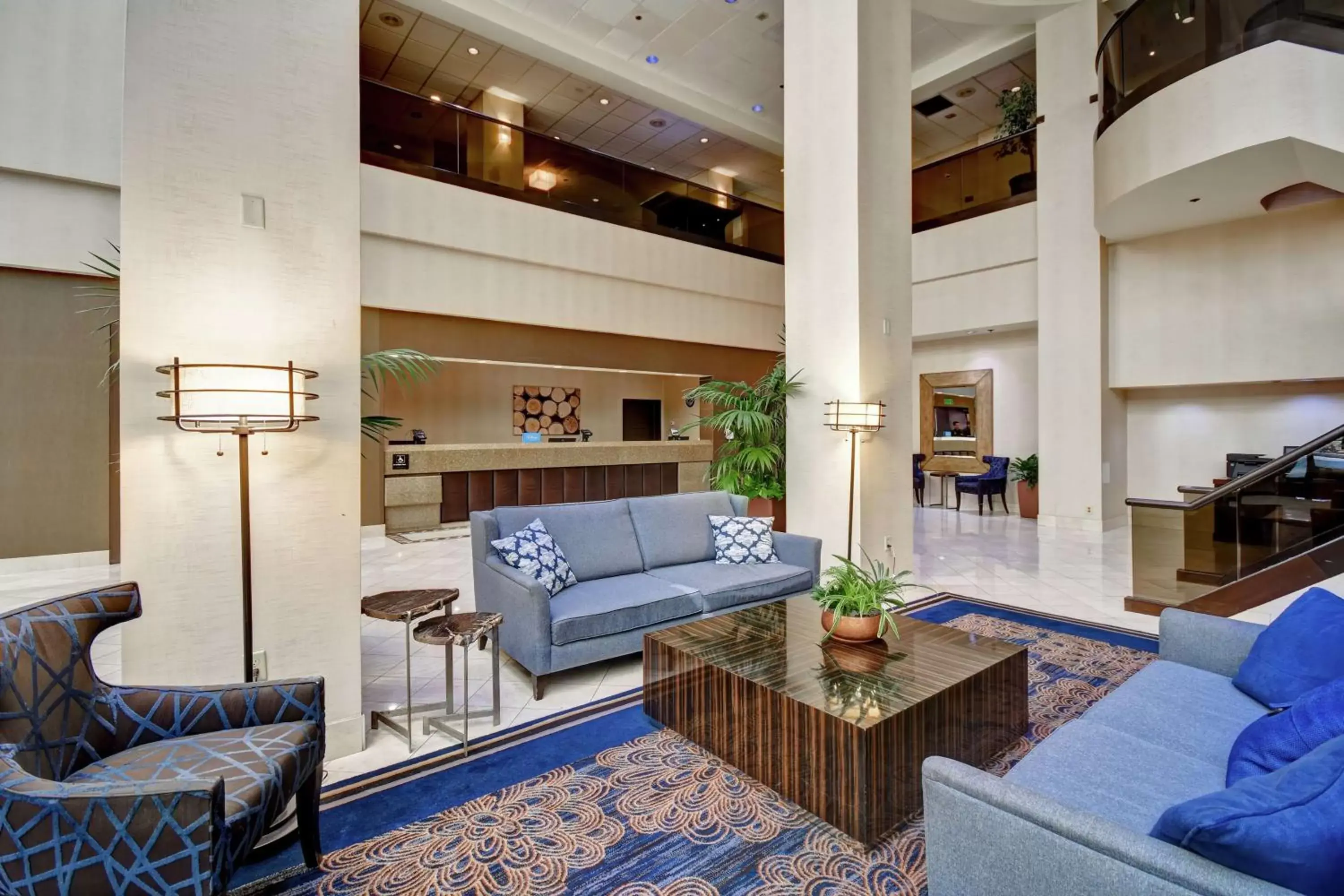 Lobby or reception, Lobby/Reception in Embassy Suites by Hilton Santa Clara Silicon Valley