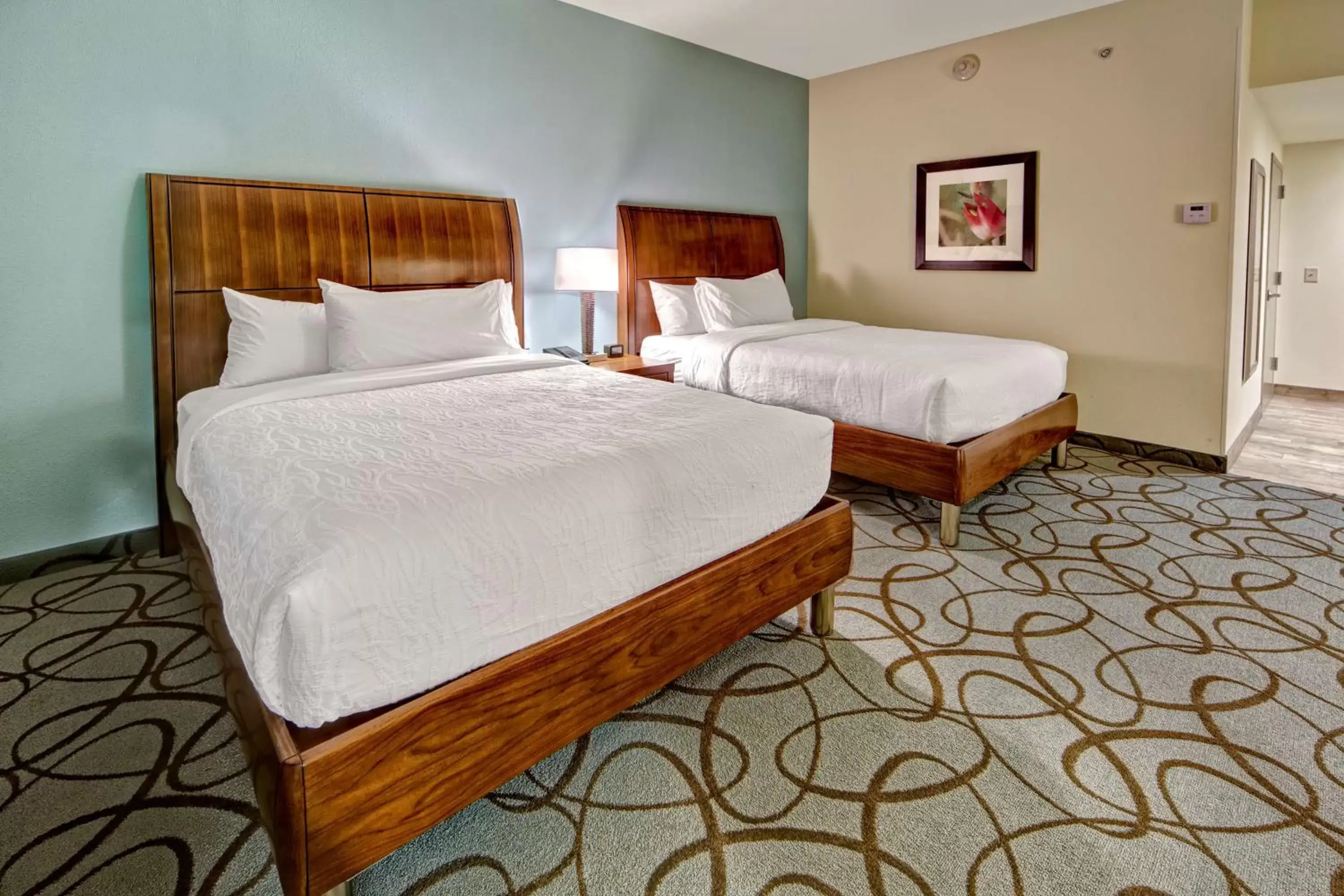 Bed in Hilton Garden Inn Charleston / Mt. Pleasant