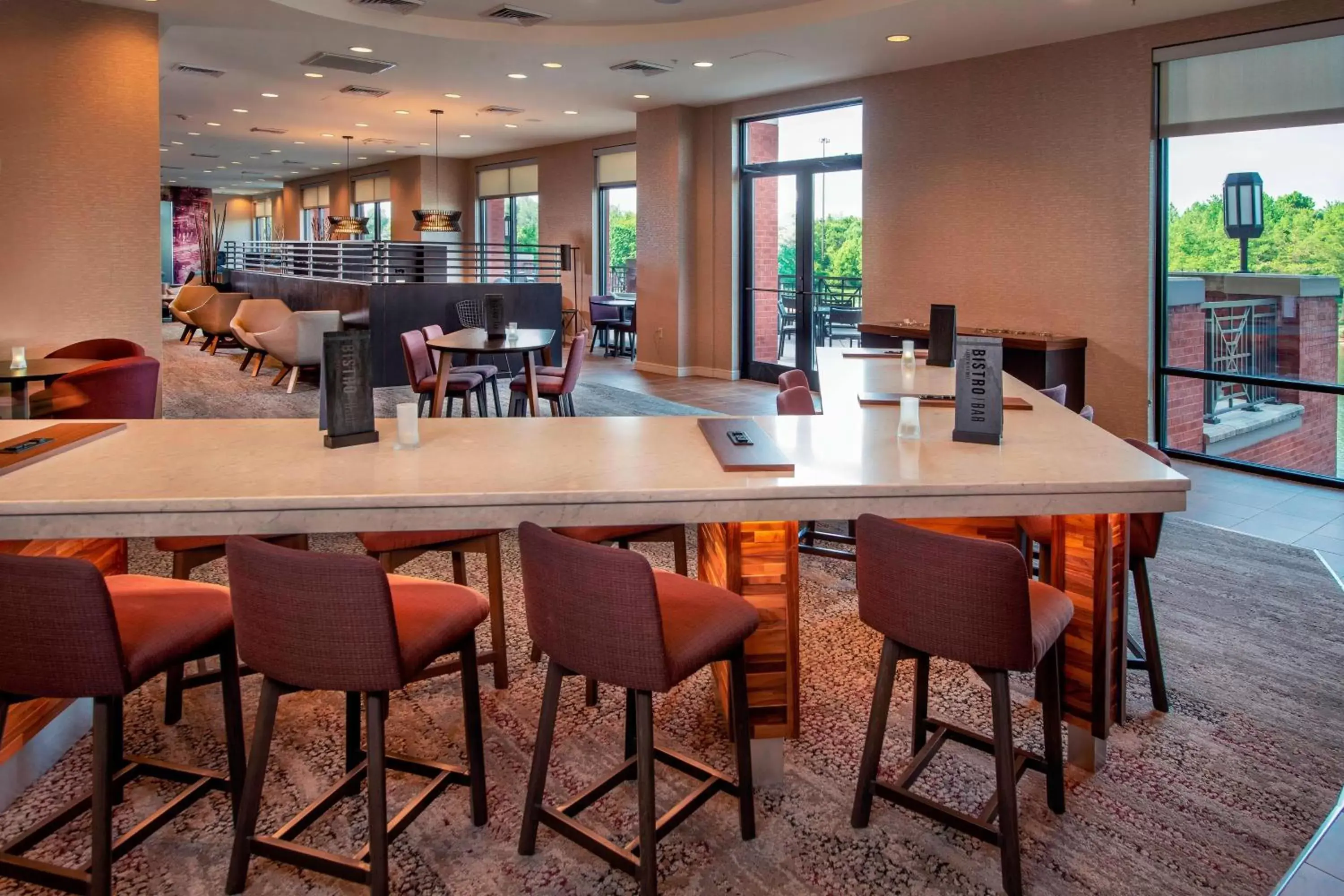 Restaurant/places to eat, Lounge/Bar in Courtyard by Marriott Gaithersburg Washingtonian Center