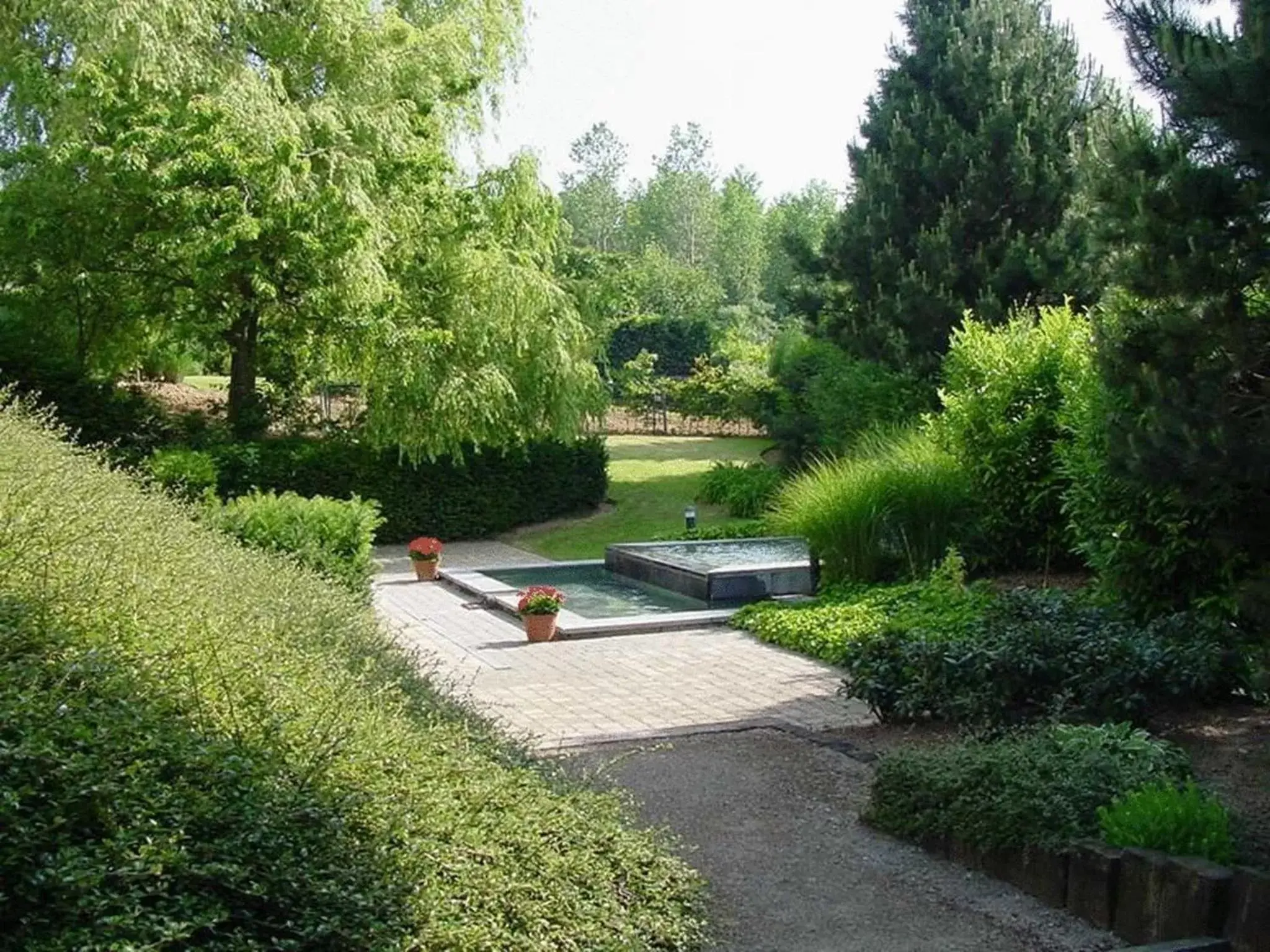 Garden in Hotel Les 3 Cles