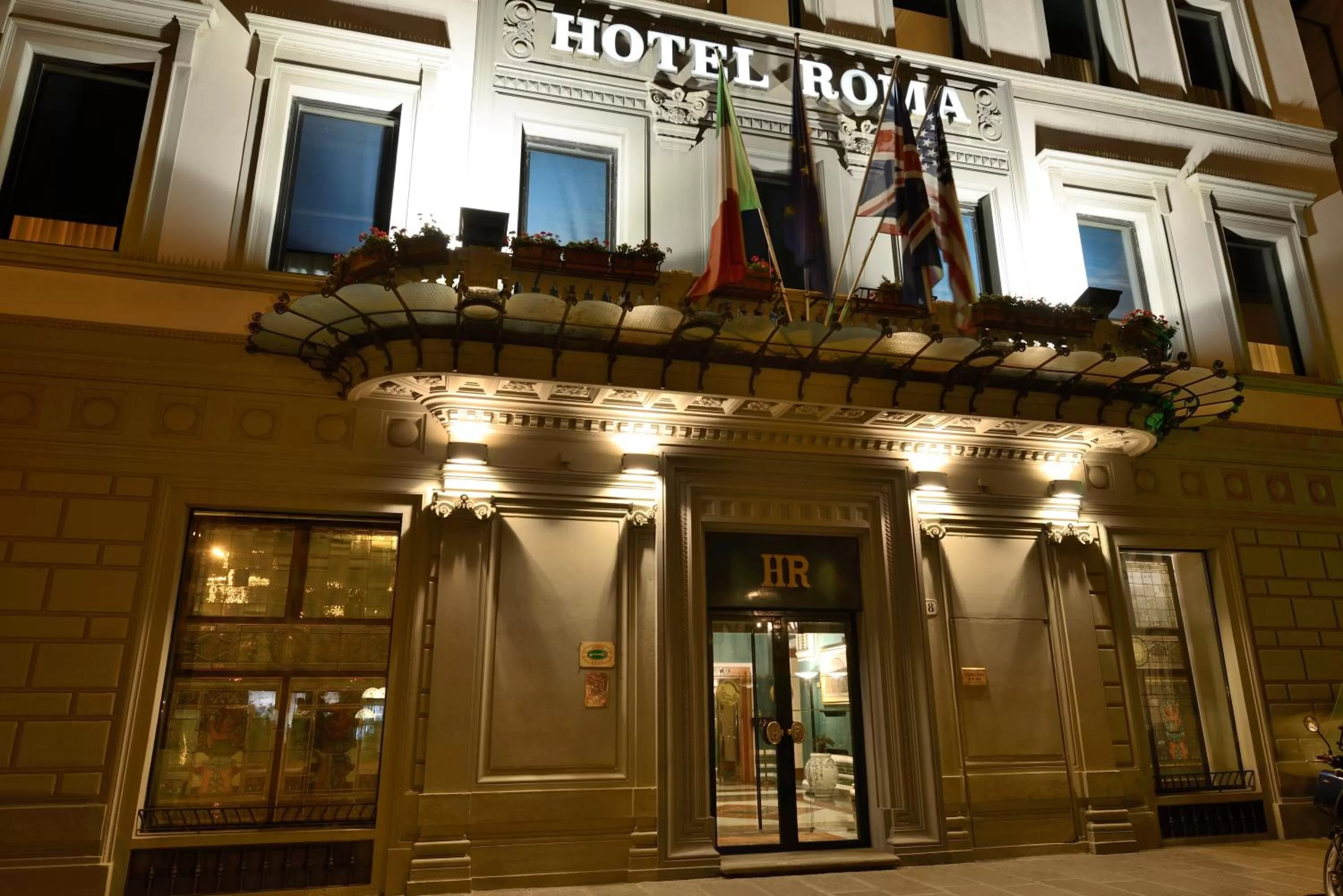 Facade/entrance in Hotel Roma