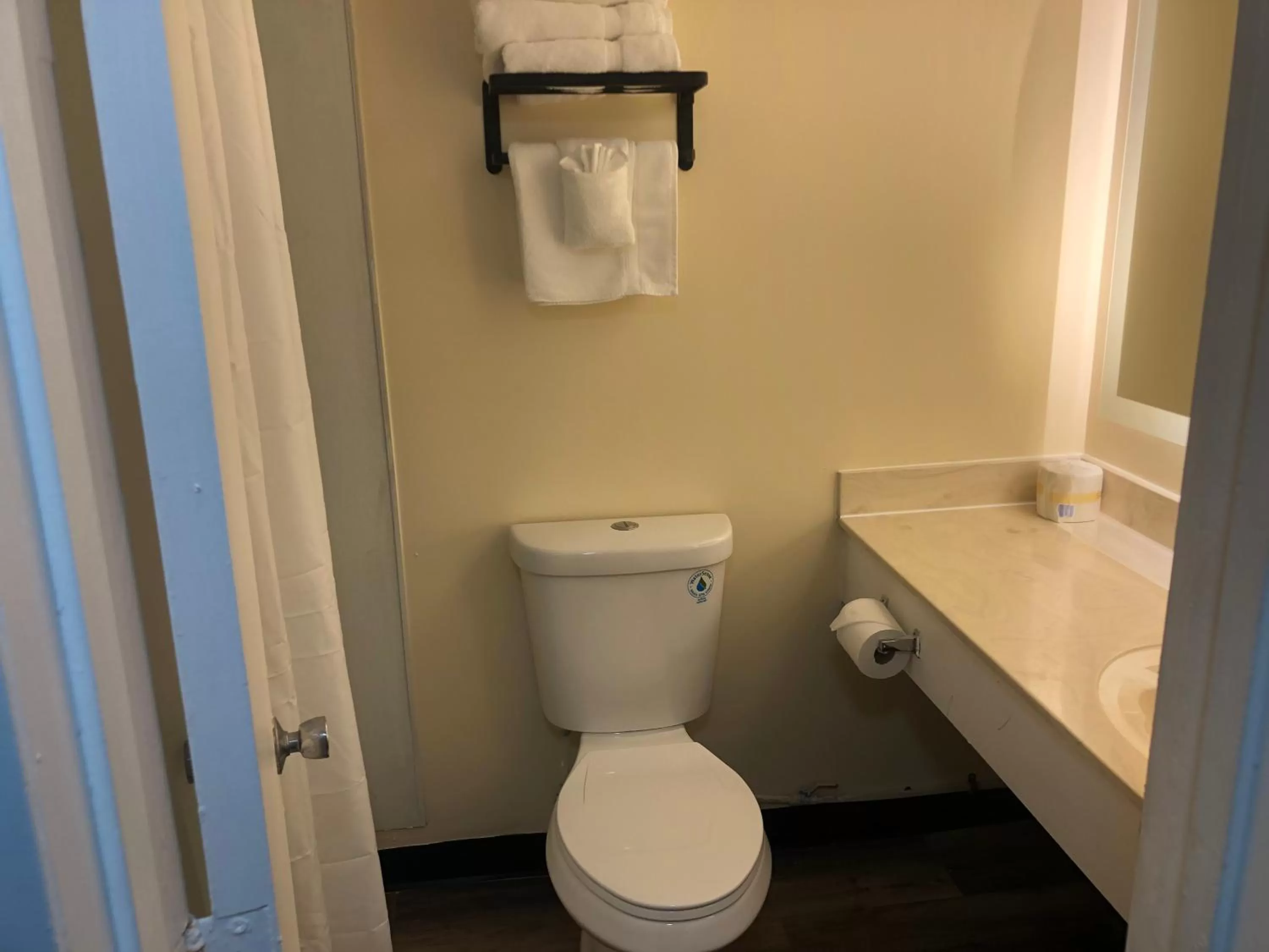 Bathroom in Gazebo Inn Oceanfront