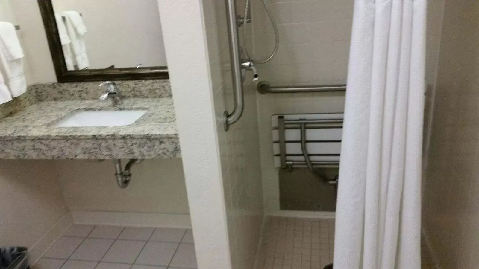 Shower, Bathroom in Cobblestone Hotel and Suites - Baldwin