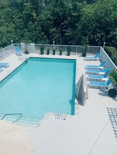 Swimming pool, Pool View in Comfort Inn & Suites