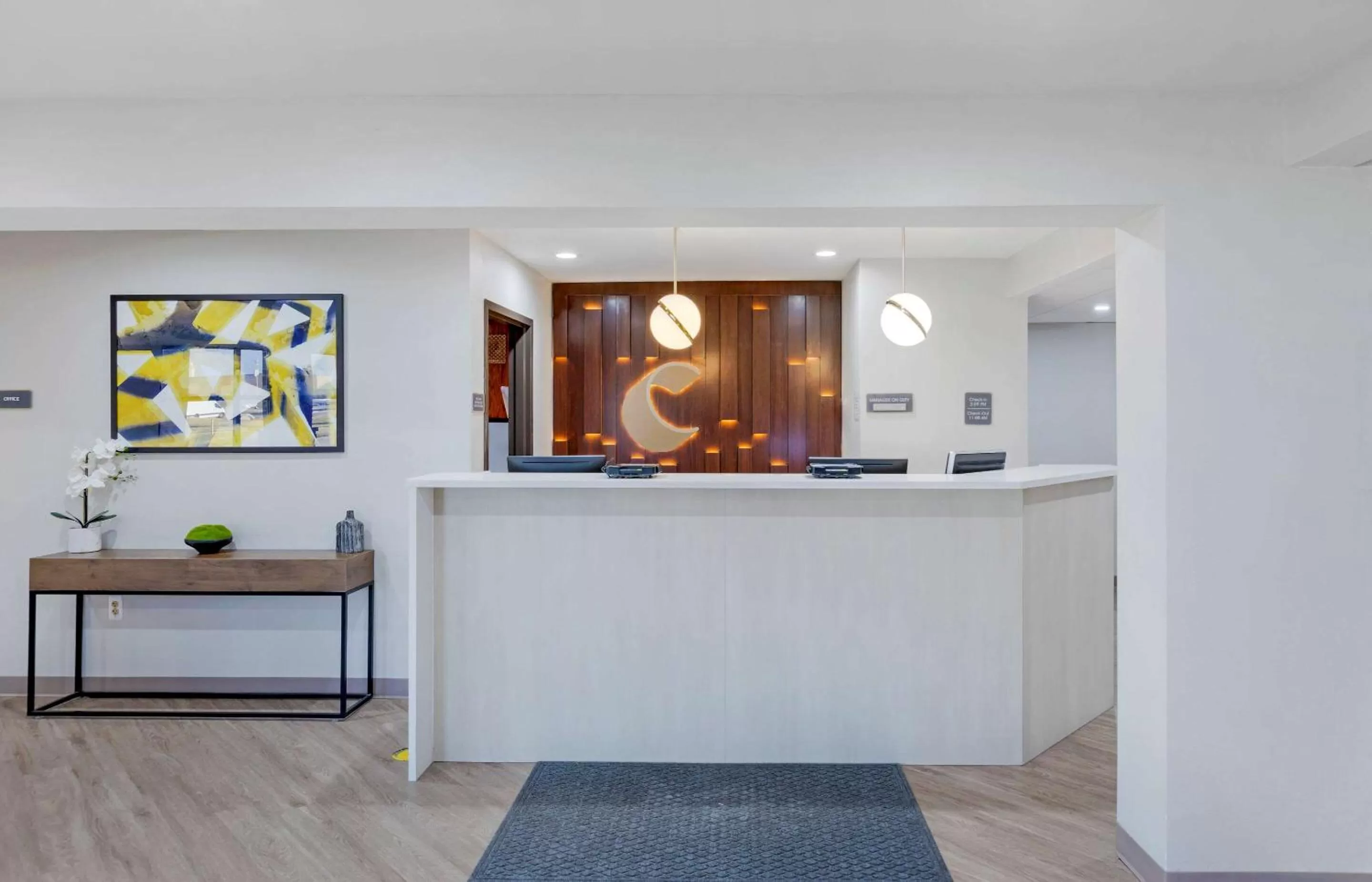 Lobby or reception in Comfort Inn Detroit - Troy