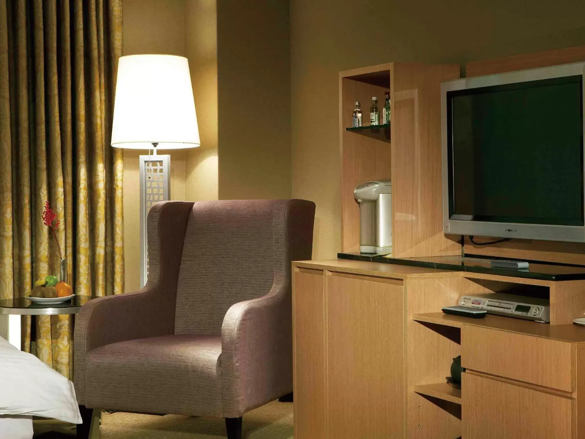 Other, TV/Entertainment Center in City Suites-Taipei Nanxi