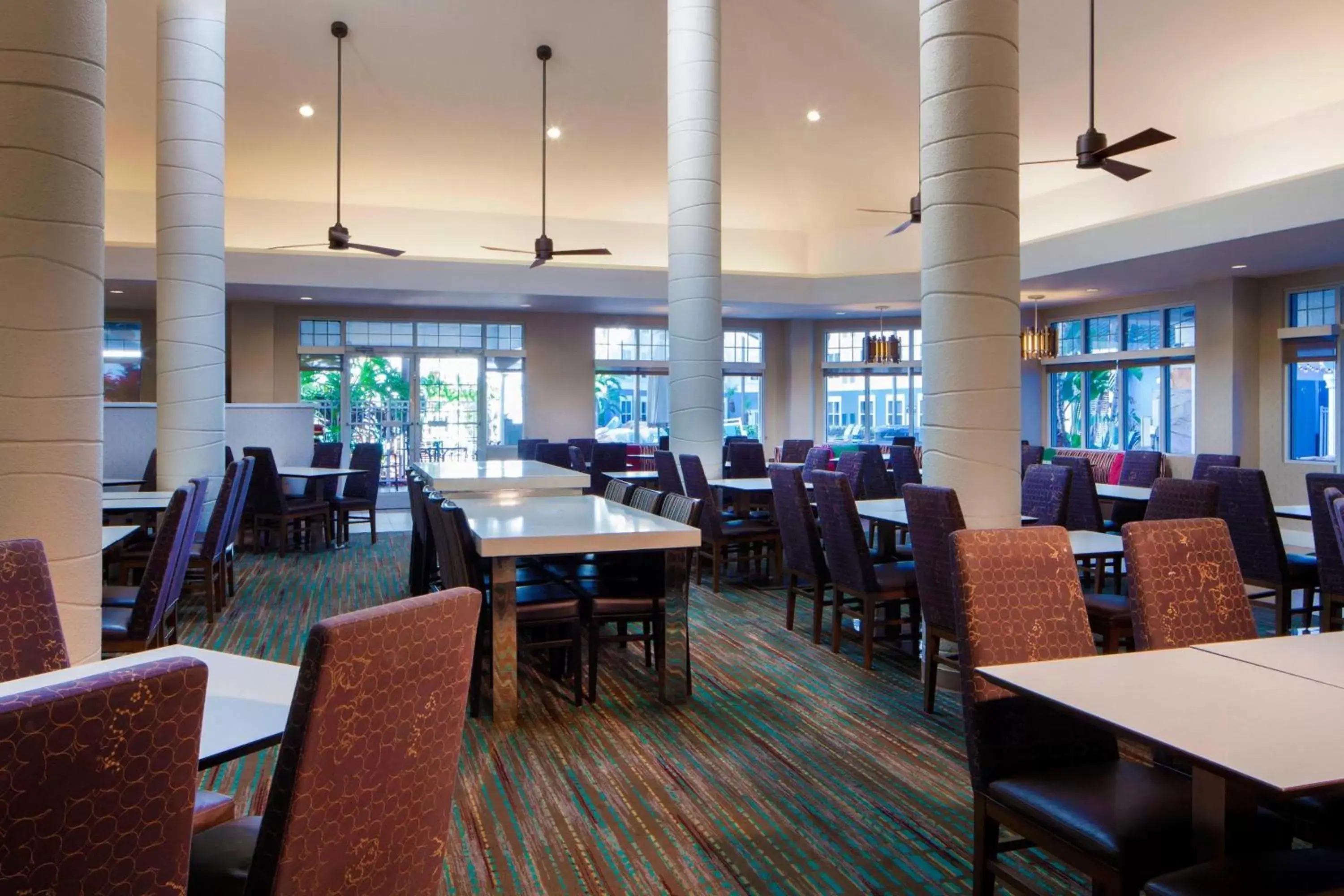 Breakfast, Restaurant/Places to Eat in Residence Inn Orlando Lake Buena Vista