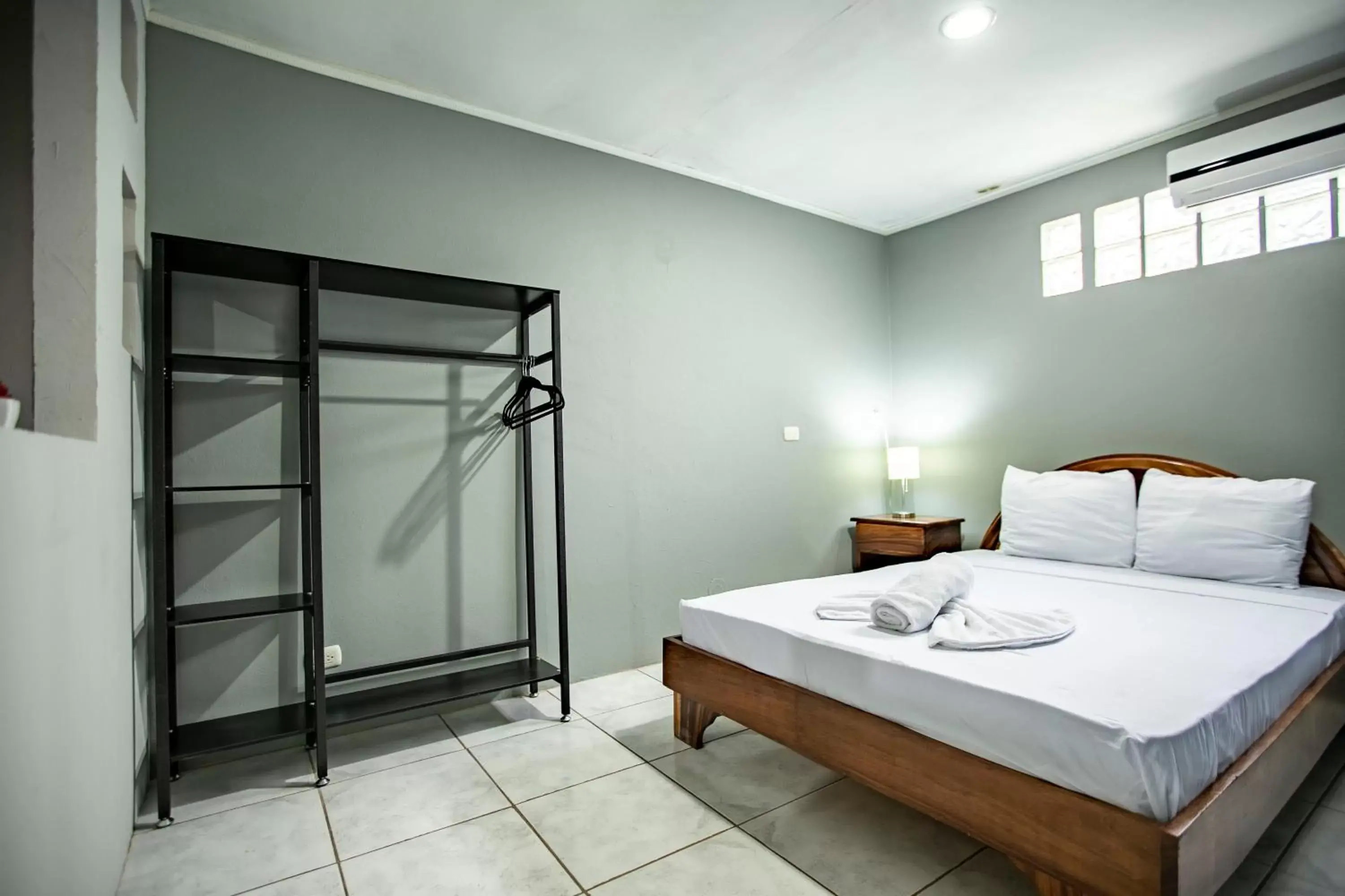Bed in Coati Arenal Lodge