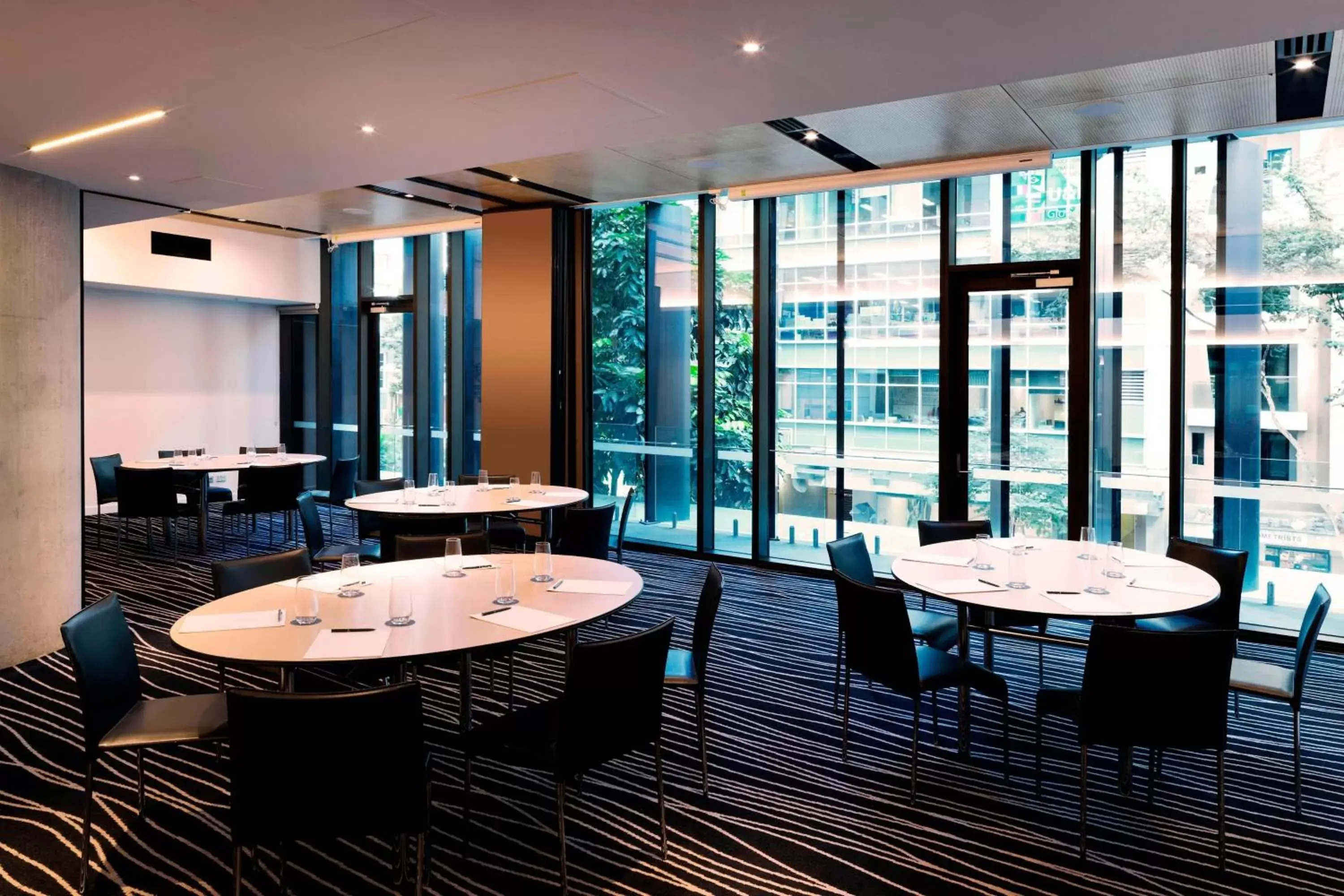Meeting/conference room, Bathroom in Four Points by Sheraton Brisbane