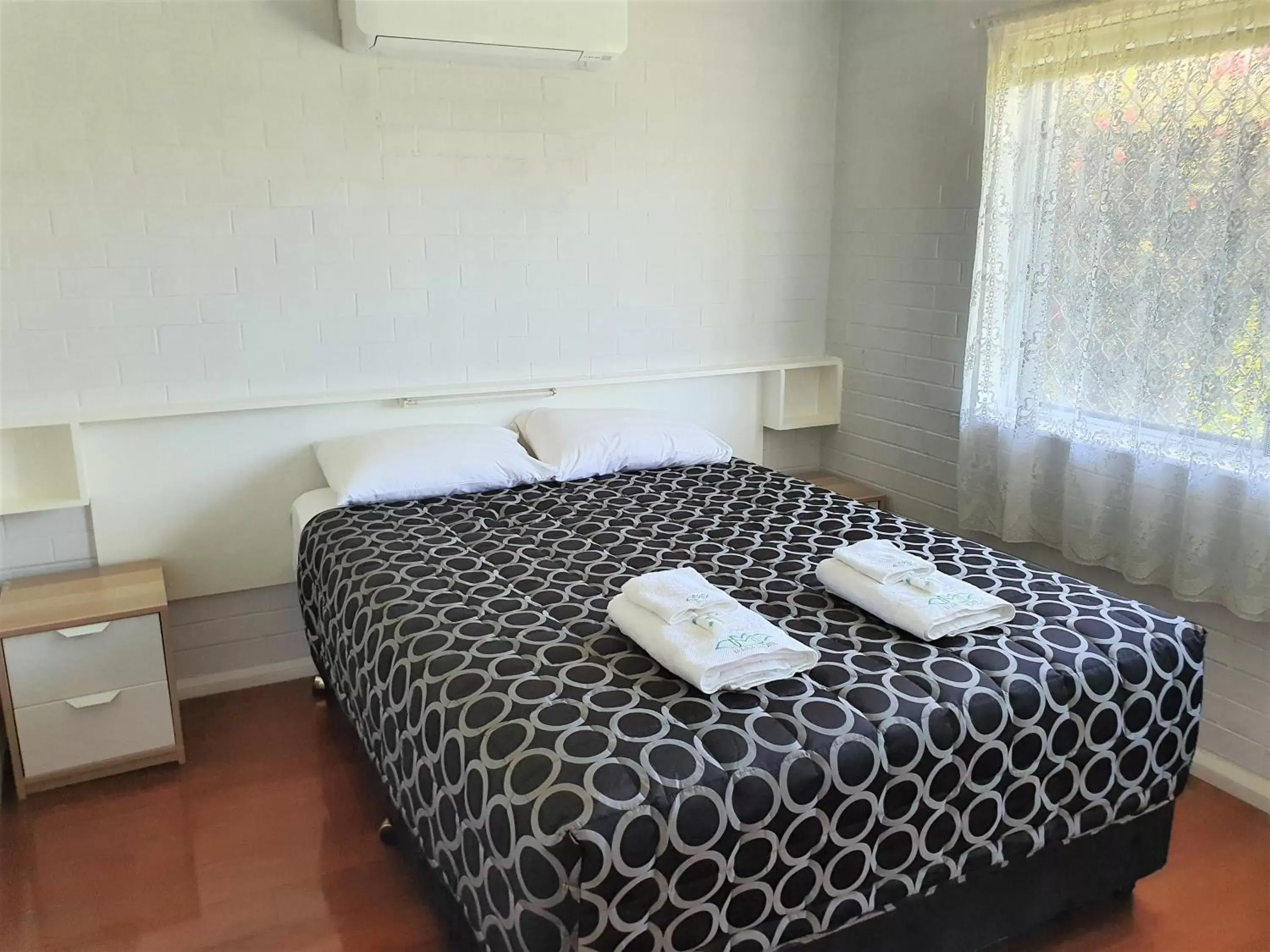 Bedroom, Bed in Maria Motel
