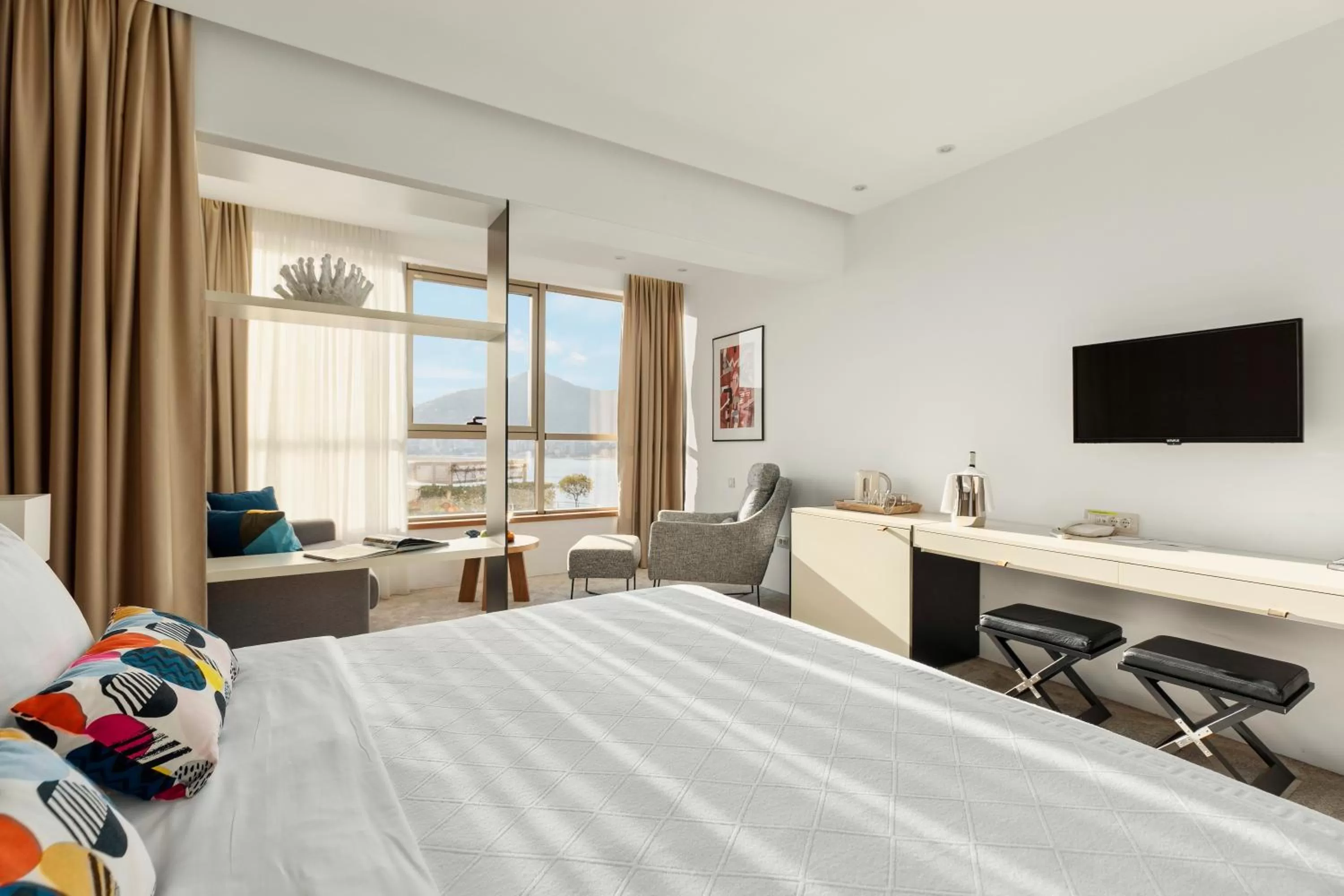 Bedroom, Bed in Hotel Harmonia by Dukley