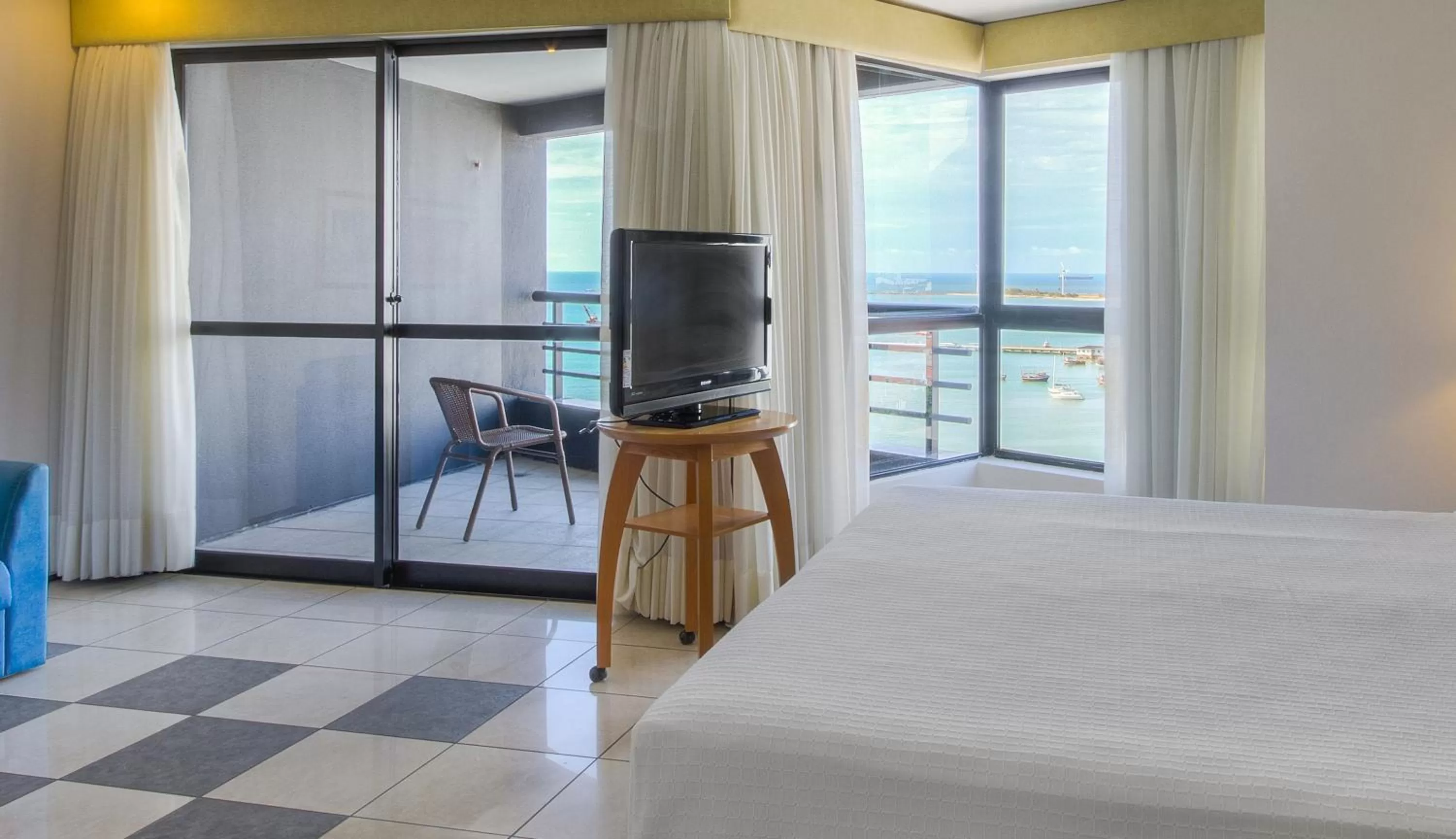 Superior Room with Sea View in Iate Plaza Hotel
