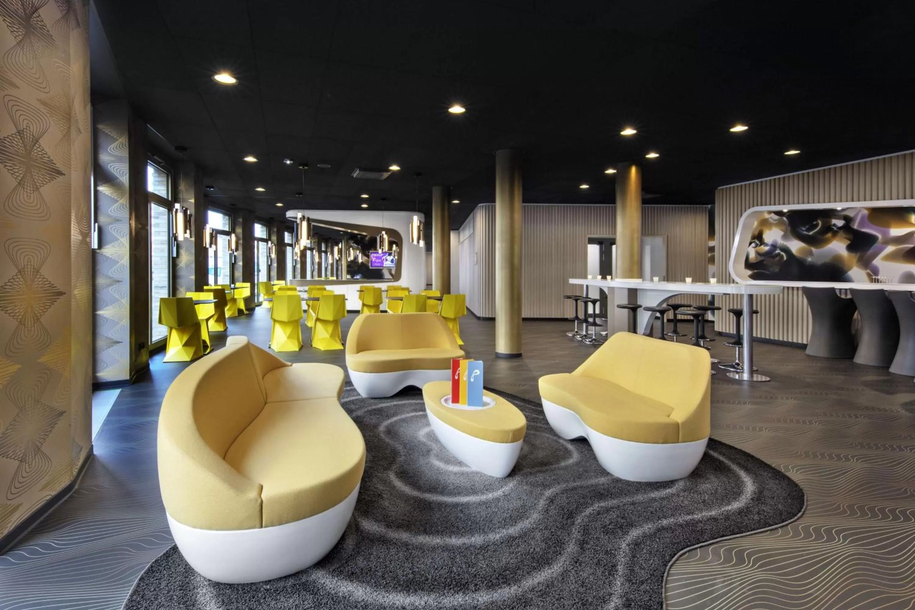 Lounge or bar in Prize by Radisson, Erfurt City