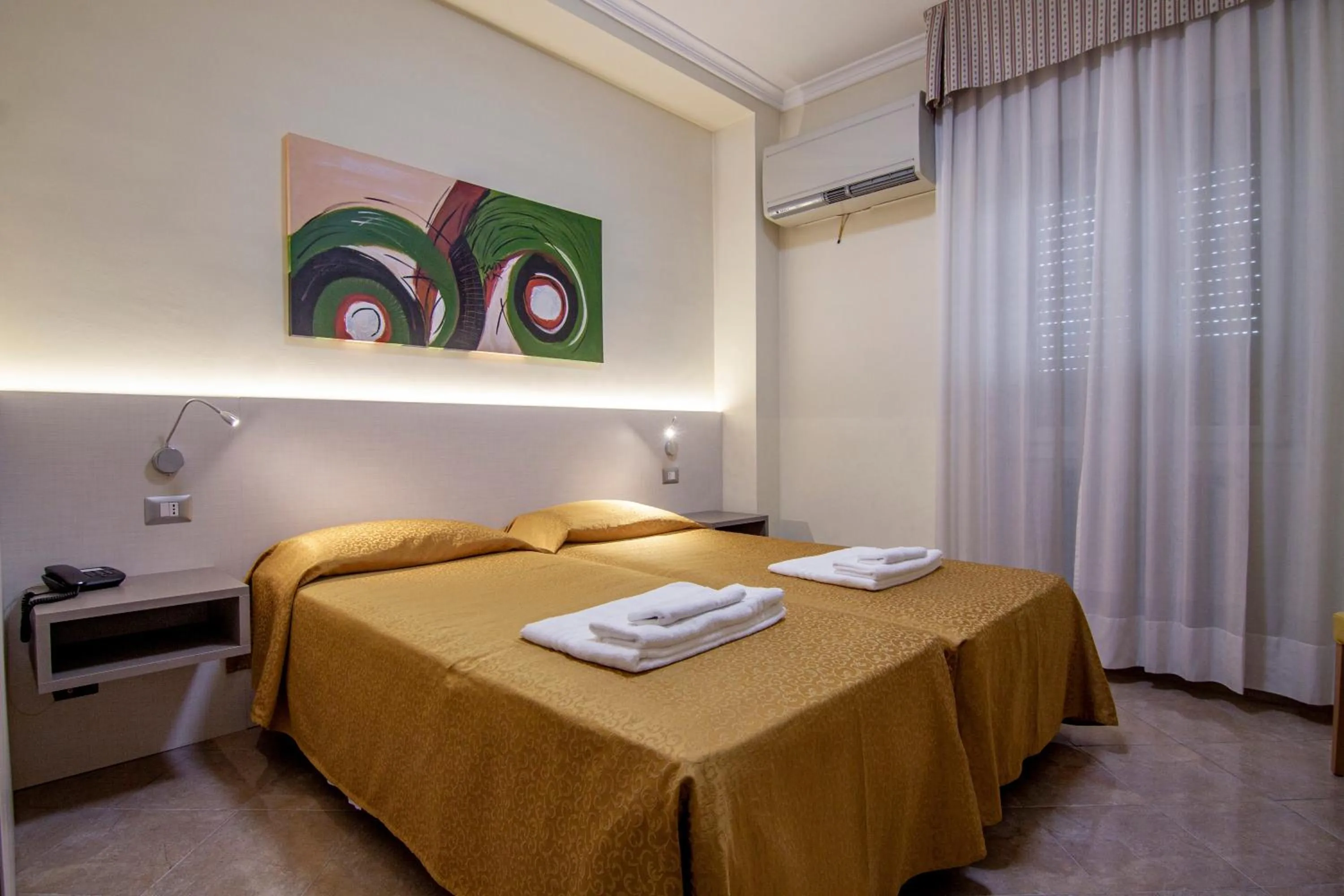 Bed in Hotel Dei Fiori