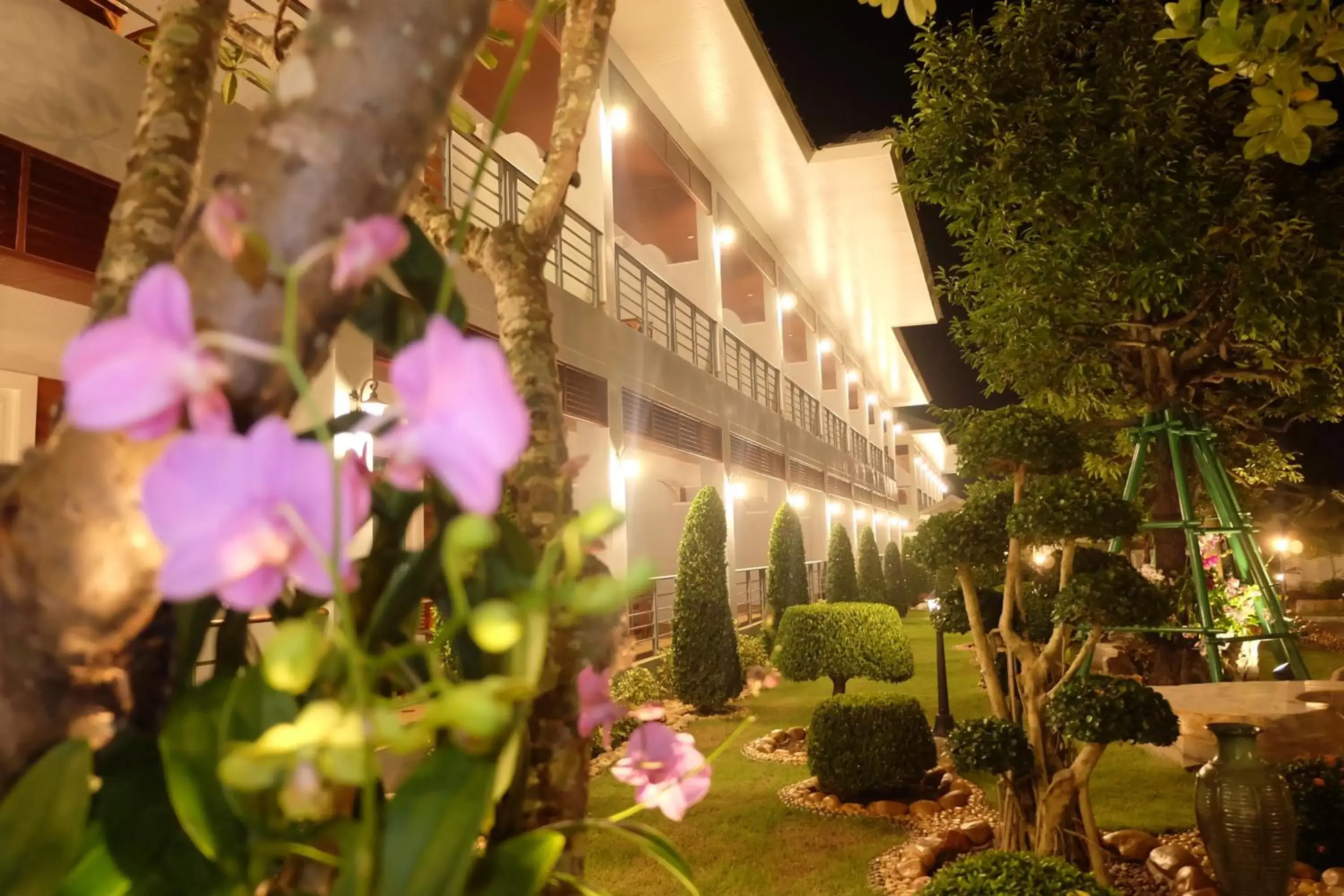 Garden in Princess River Kwai Hotel