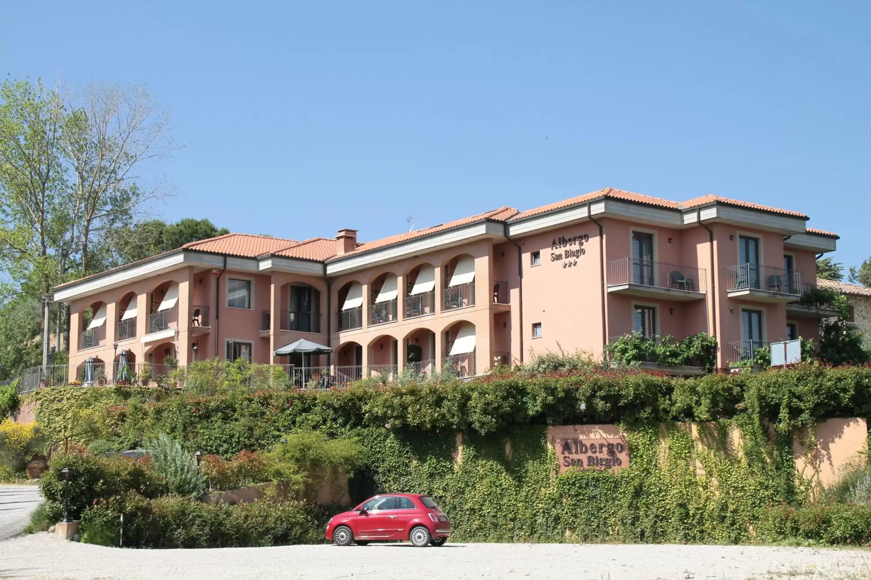 Facade/entrance, Property Building in Albergo Ristorante San Biagio