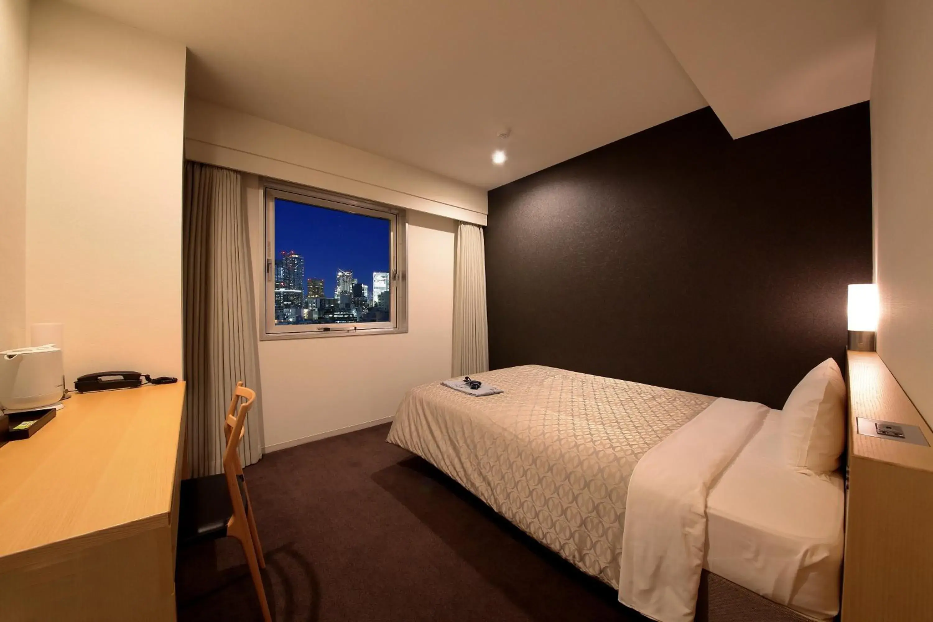City view, Bed in Hotel Asia Center of Japan