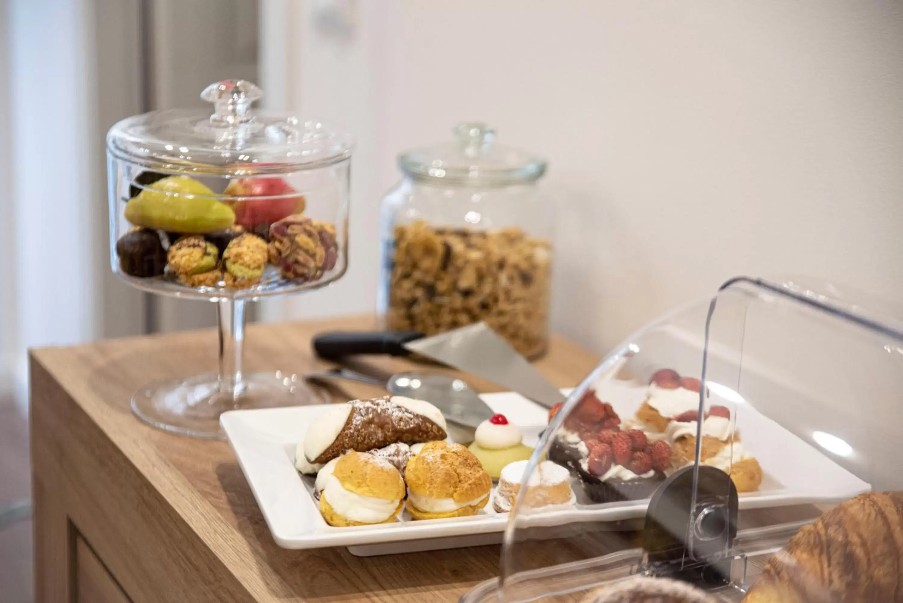 Breakfast, Food in Fervore Luxury Rooms