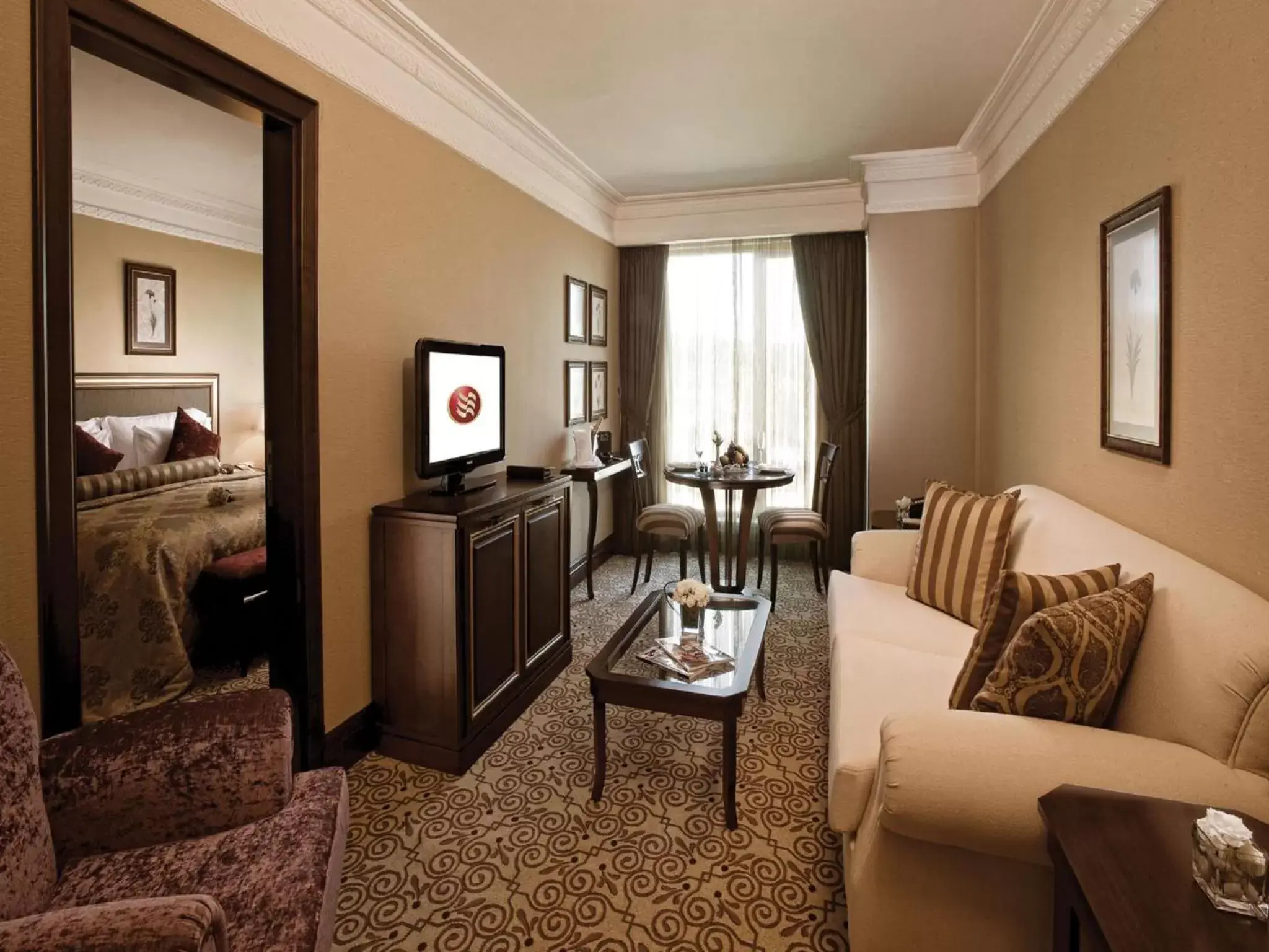 Living room, Seating Area in Crowne Plaza Istanbul Asia, an IHG Hotel