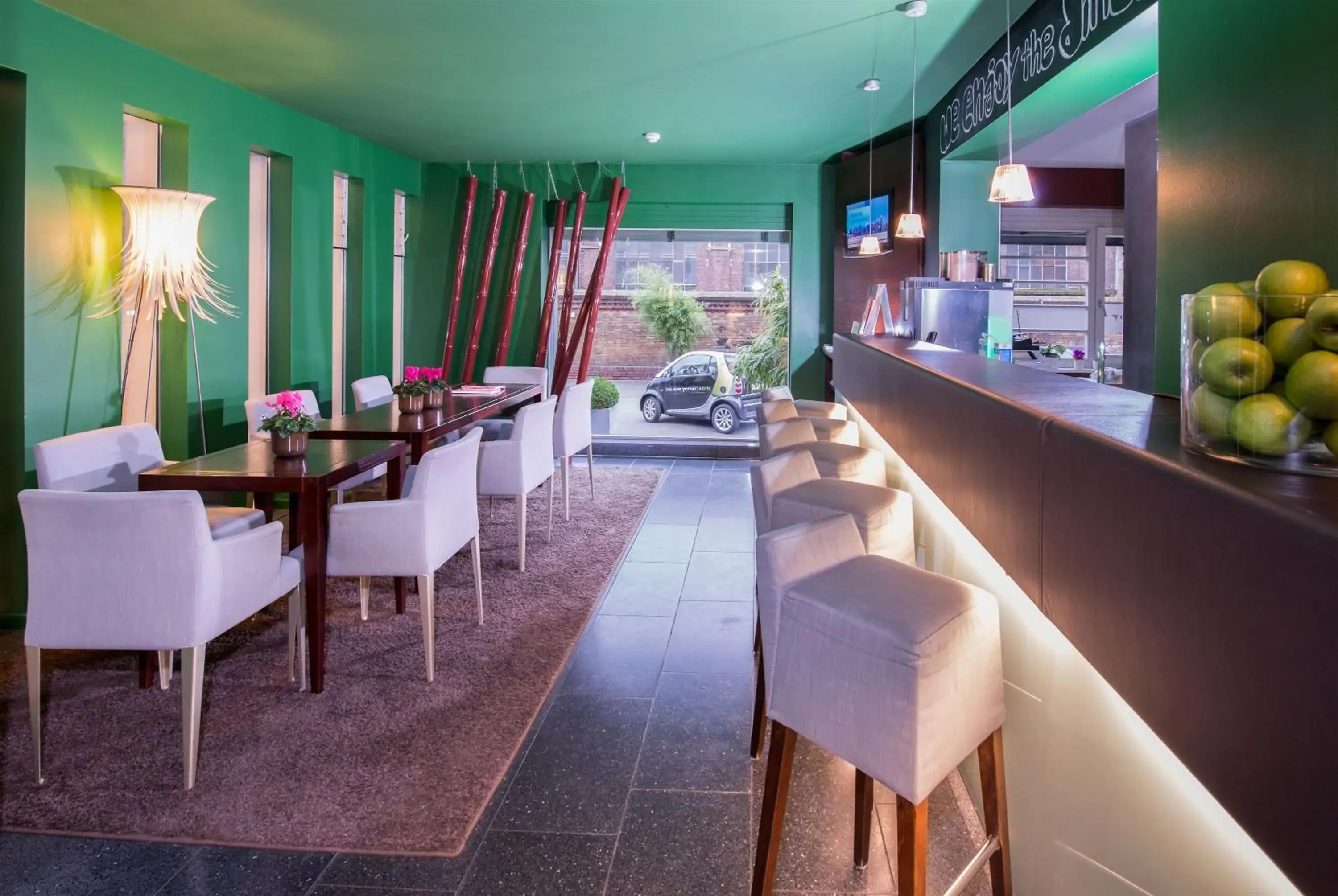 Lobby or reception in The New Yorker Hotel Köln-Messe Lobby or reception in The New Yorker Hotel Köln-Messe