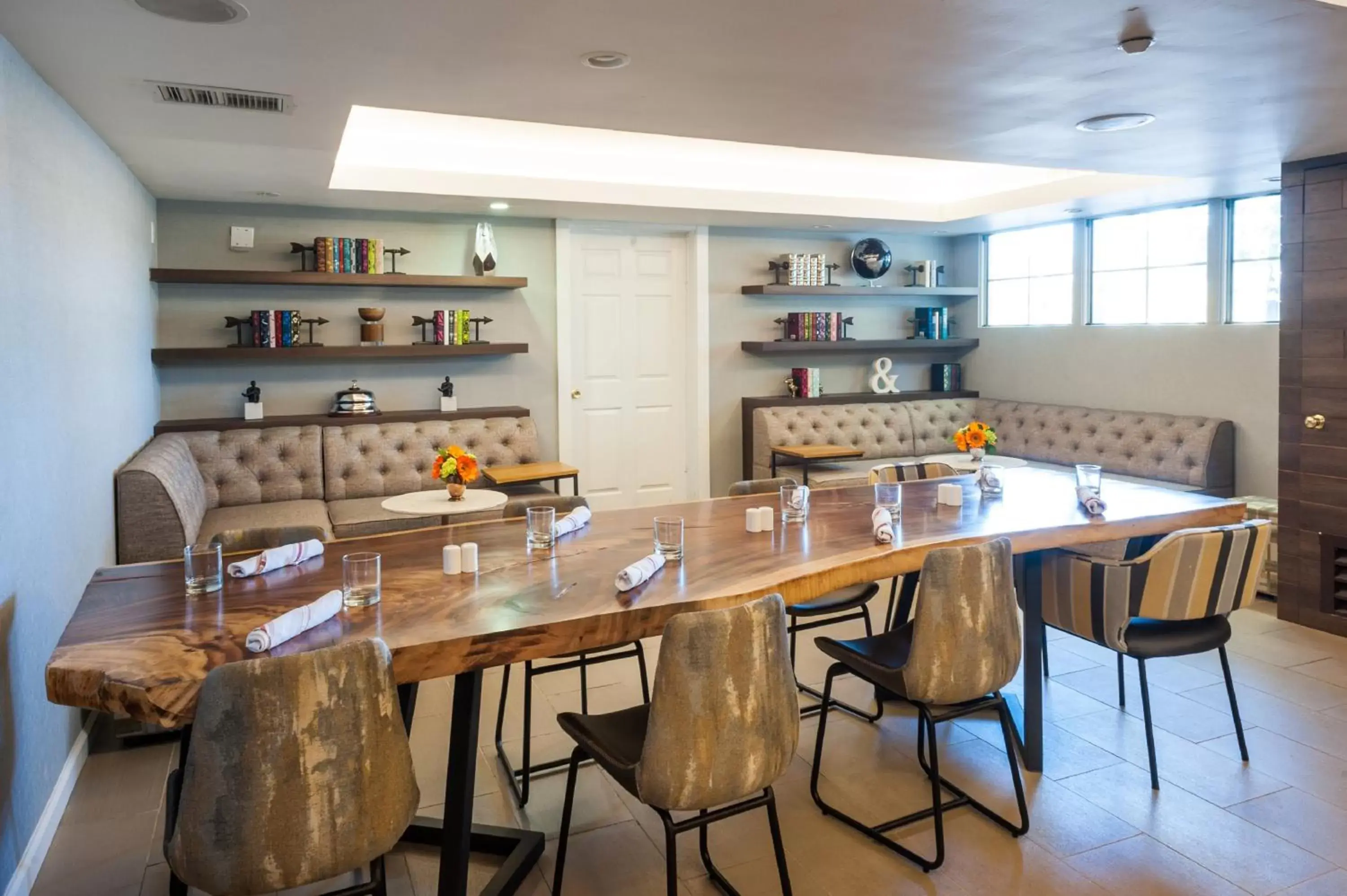 Restaurant/places to eat in Hotel Indigo Napa Valley by IHG Restaurant/places to eat in Hotel Indigo Napa Valley by IHG