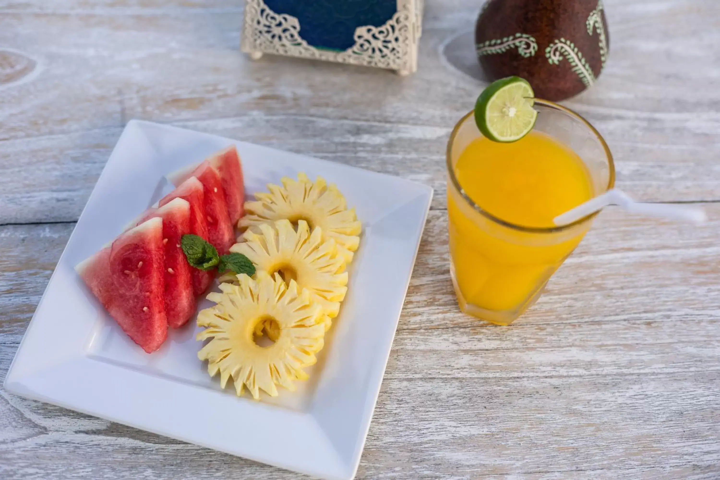 Restaurant/places to eat in Santorini Beach Resort Restaurant/places to eat in Santorini Beach Resort